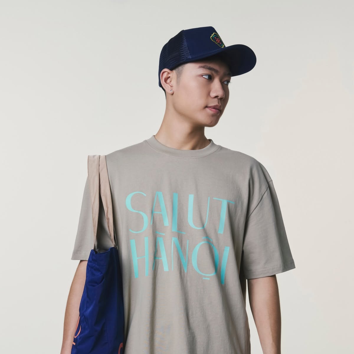 Áo Thun CROISÉ SALUT HANOI Màu Ghi Xám In Chữ Xanh Mint Dáng Rộng Unisex Tối Giản Vintage Nam Nữ_thumbnail_6