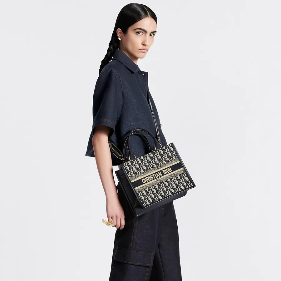 Dior Small Book Tote_thumbnail_5
