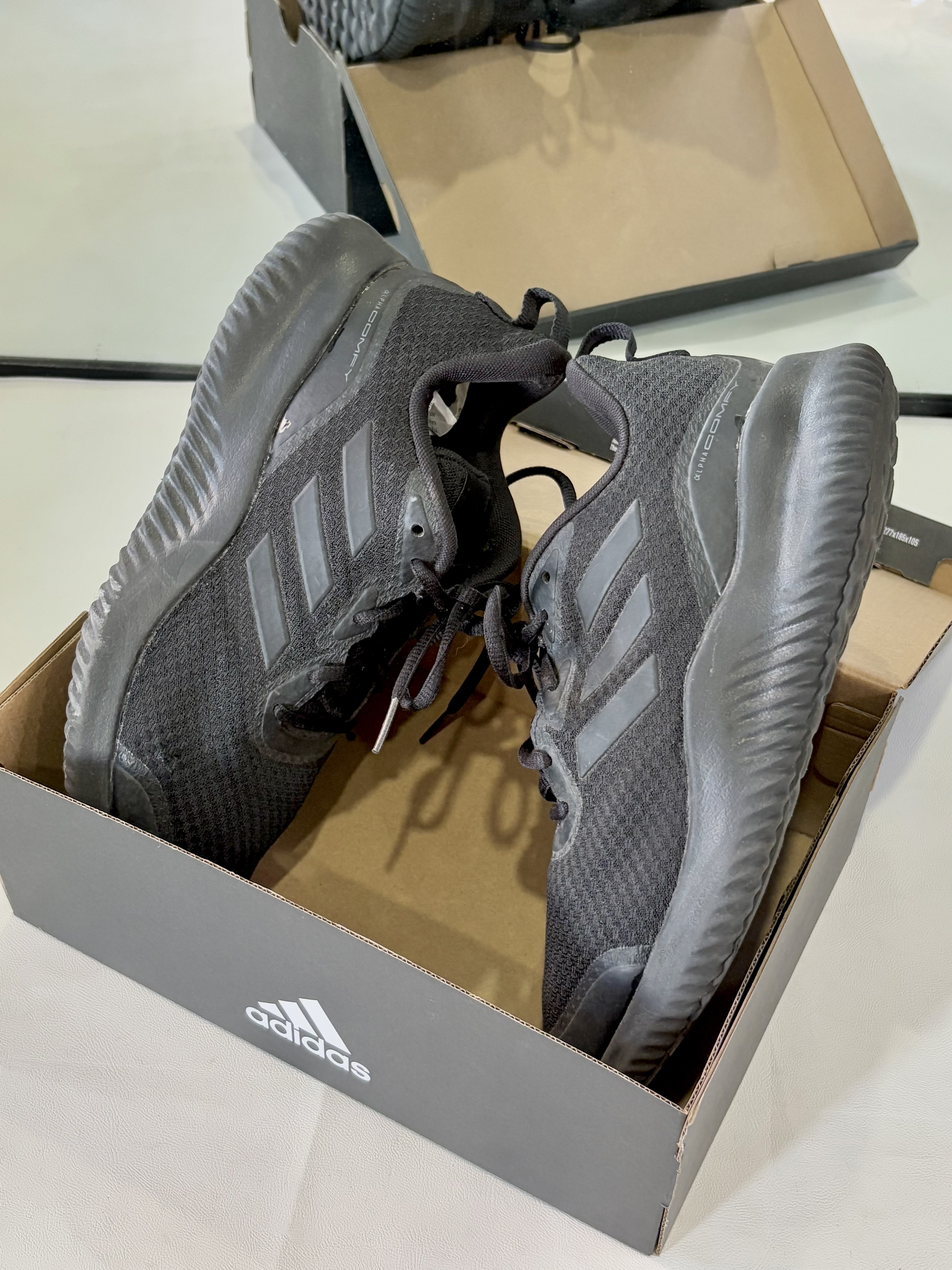 Adidas Alphacomfy Black ID0351