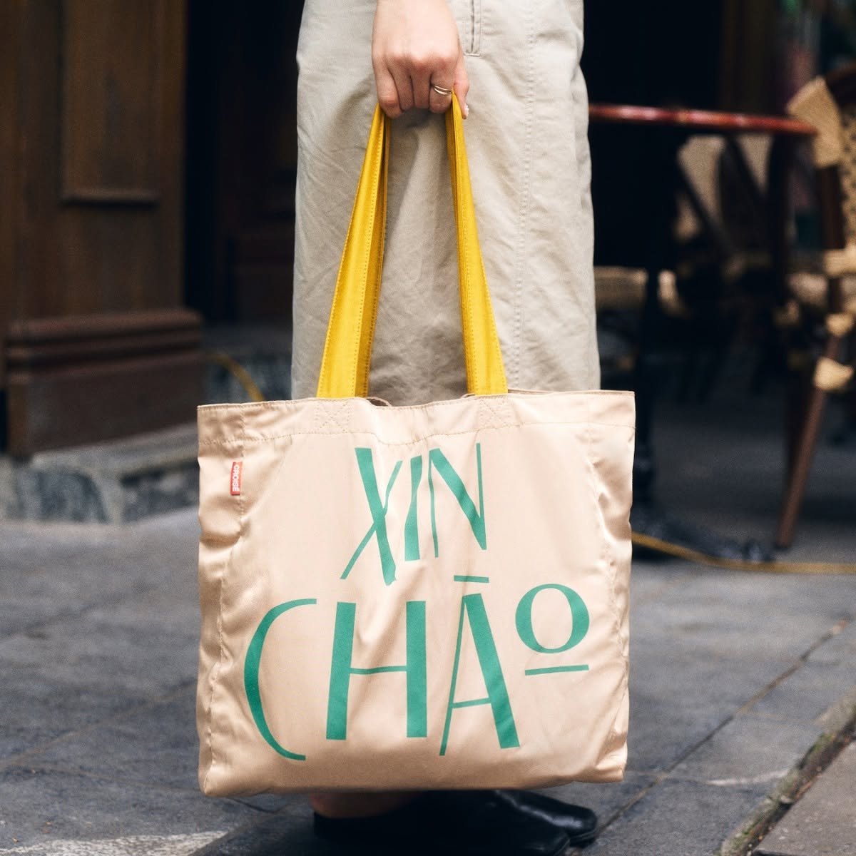 Túi tote CROISÉ vải dù in chữ Xin Chào – 3 màu thời trang: navy, beige, vàng – gấp gọn, nhẹ, tiện dụng, cá tính_thumbnail_6