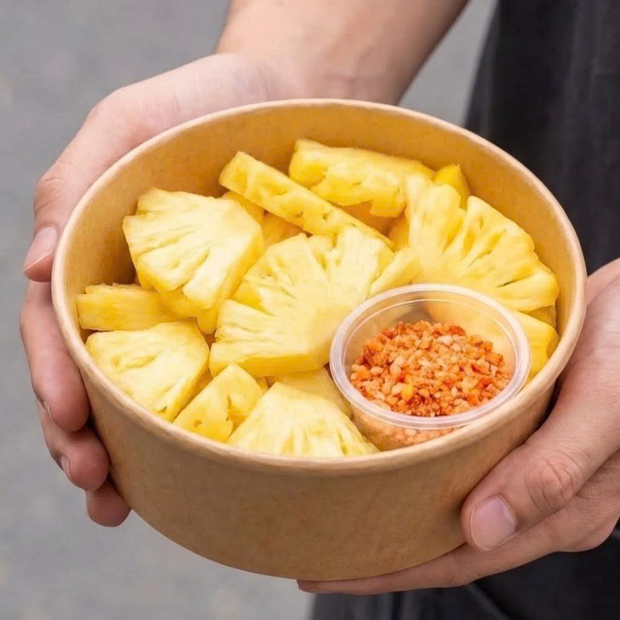 Thơm cắt sẵn