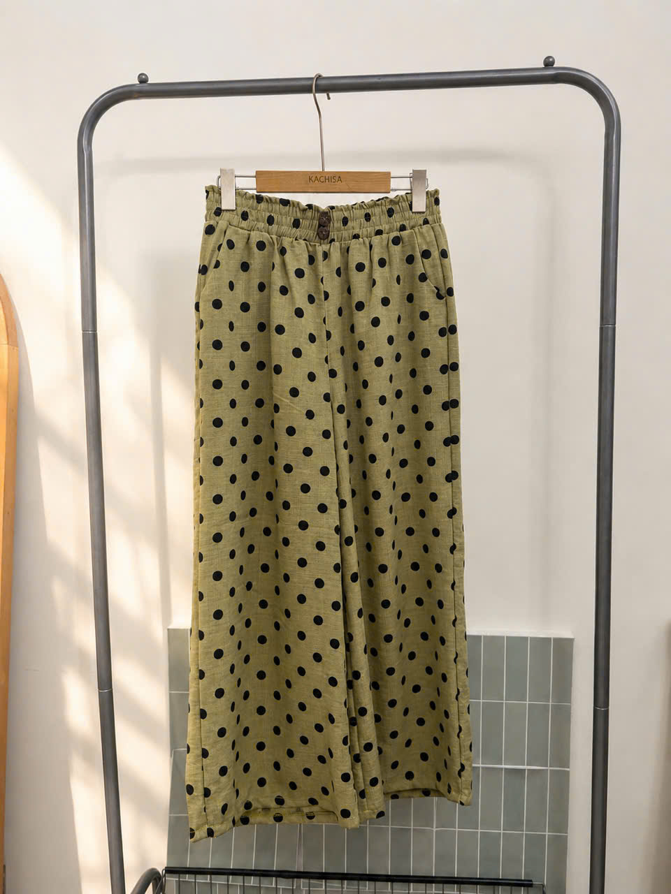 Quần linen chấm bi lưng thun 2 nút_thumbnail_6