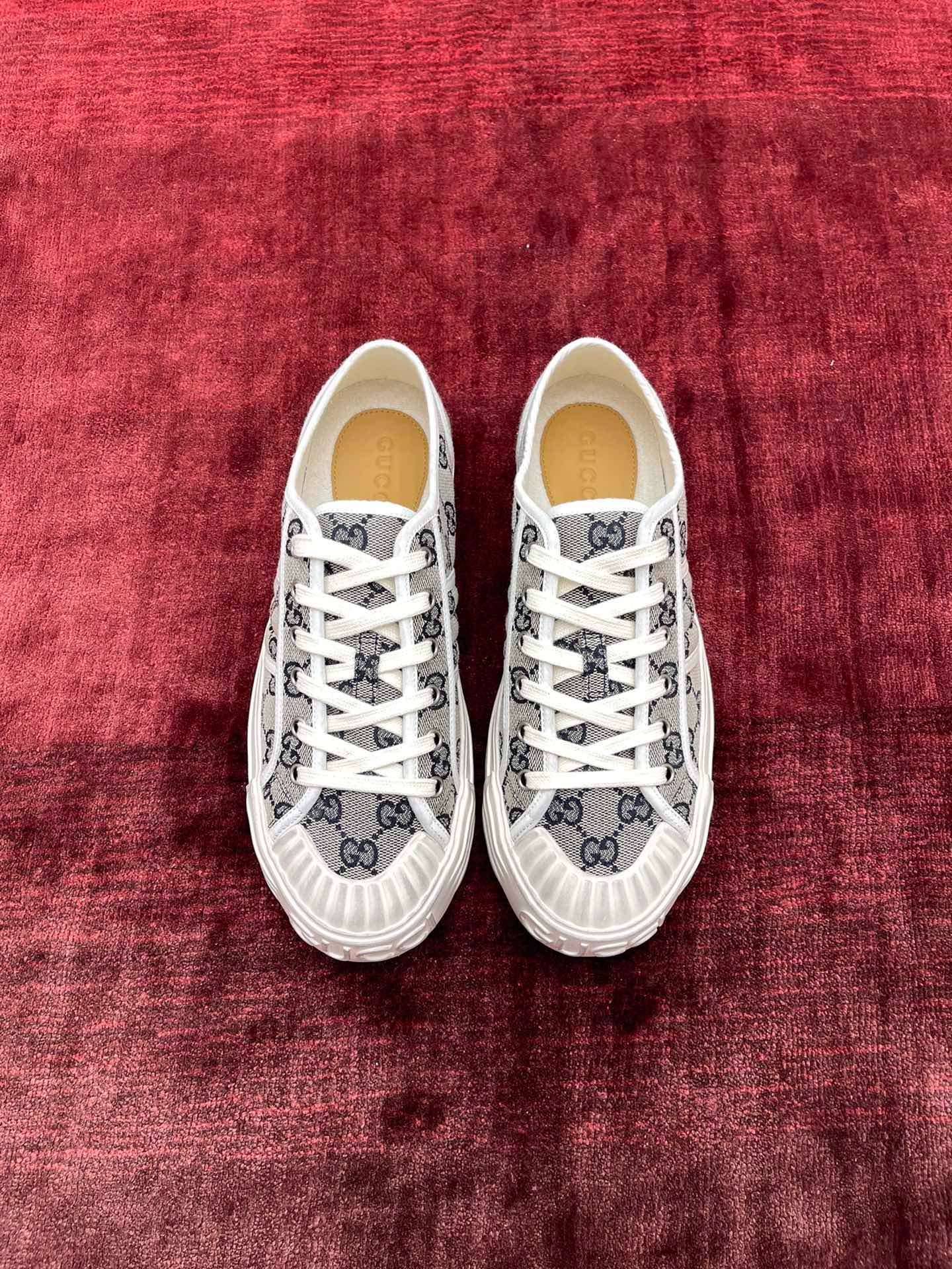 Giày GC (Gucci)