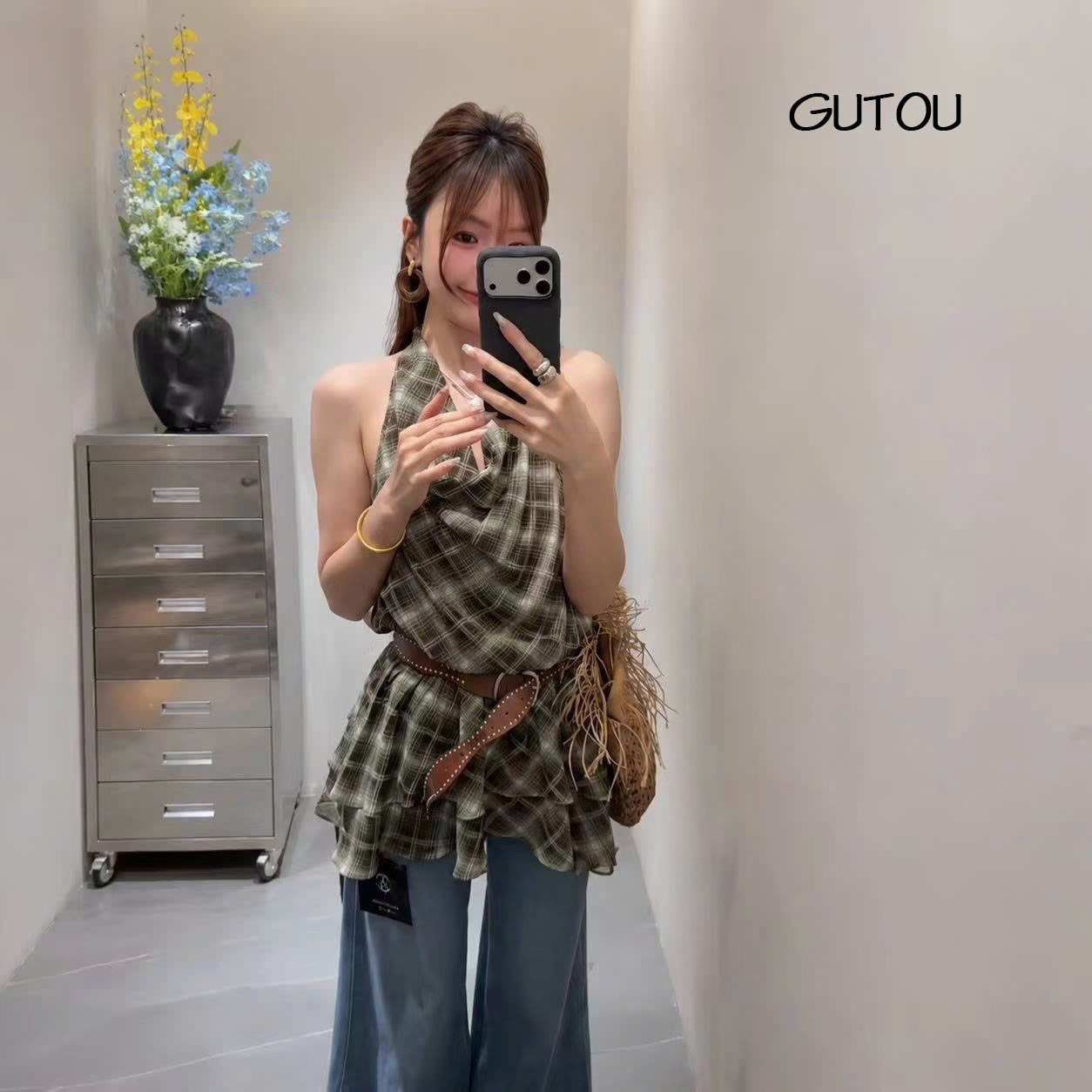 [ GUTOU ] Áo Sát Nách Caro Cổ Đổ Xếp Hai Tầng Kèm Belt
