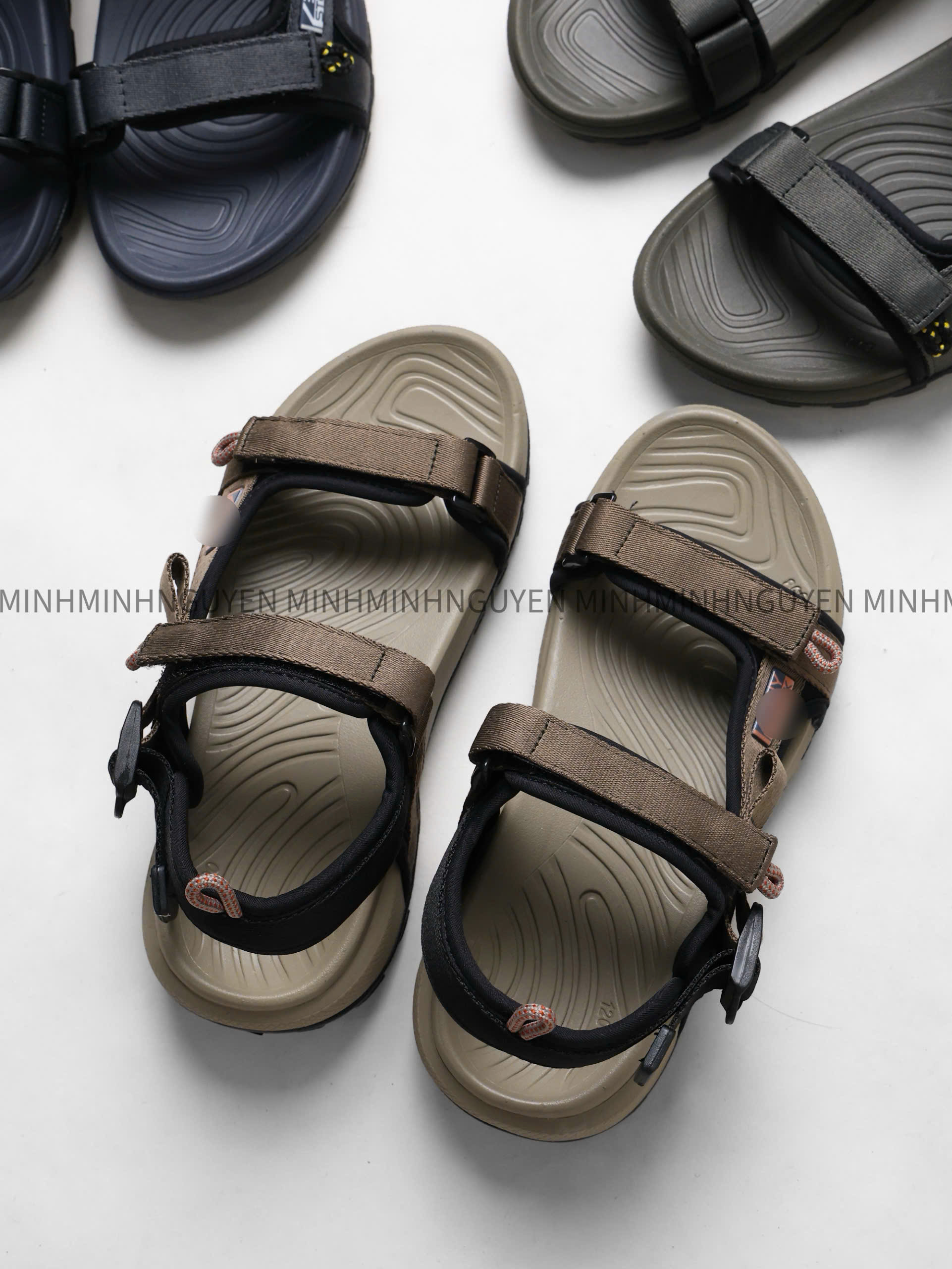 SANDAL KENYSTOCK_thumbnail_7