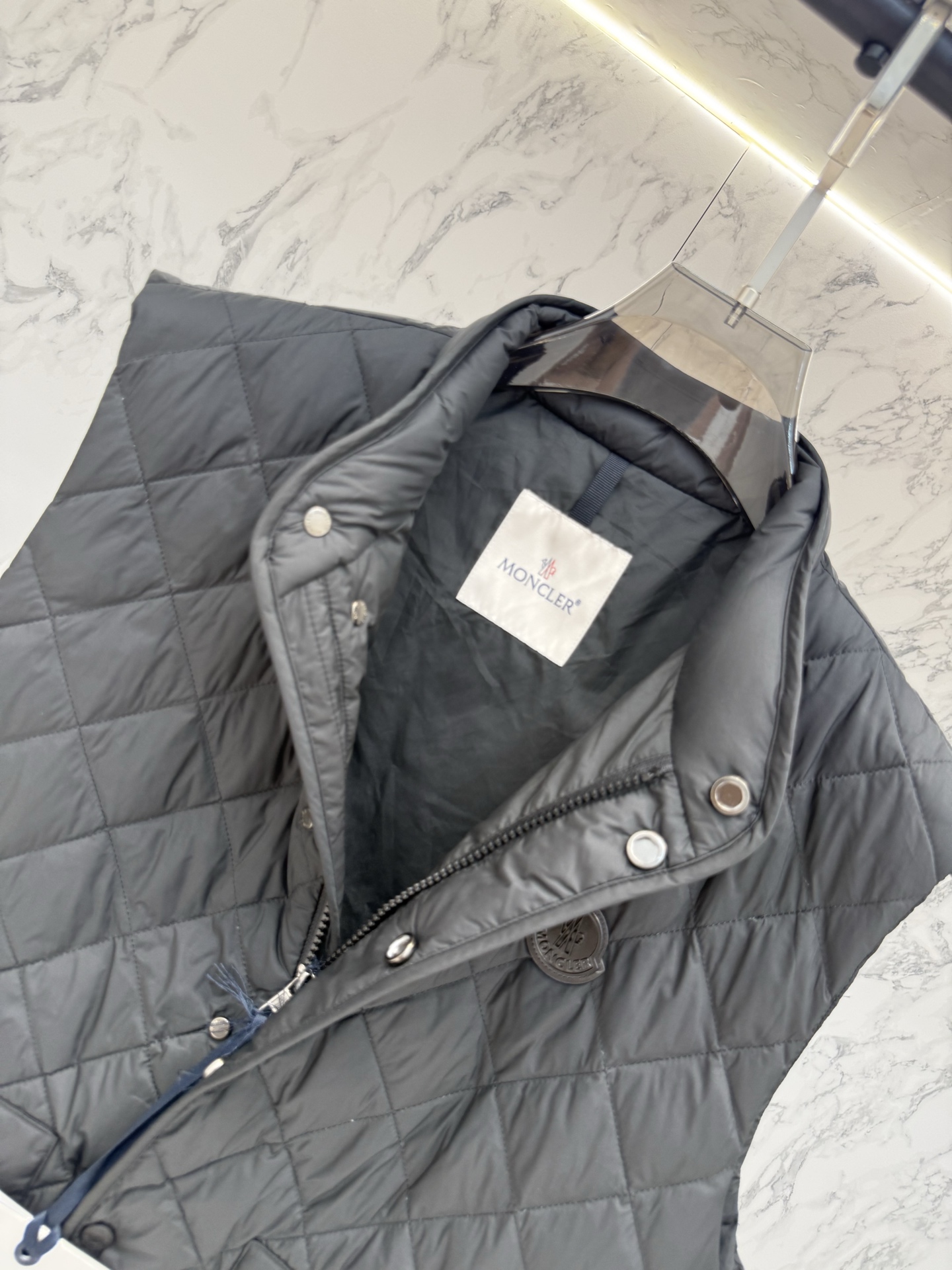 Áo Khoác Gile Moncler_thumbnail_2
