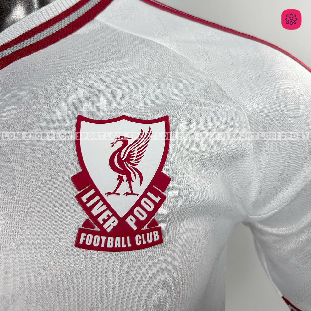 Áo Liverpool sân khách trắng 26/27 SF_thumbnail_3