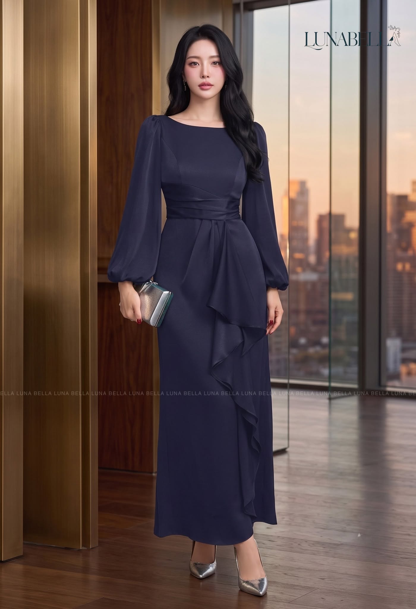Váy lụa dài tay bèo rủ ELARA màu XANH NAVY