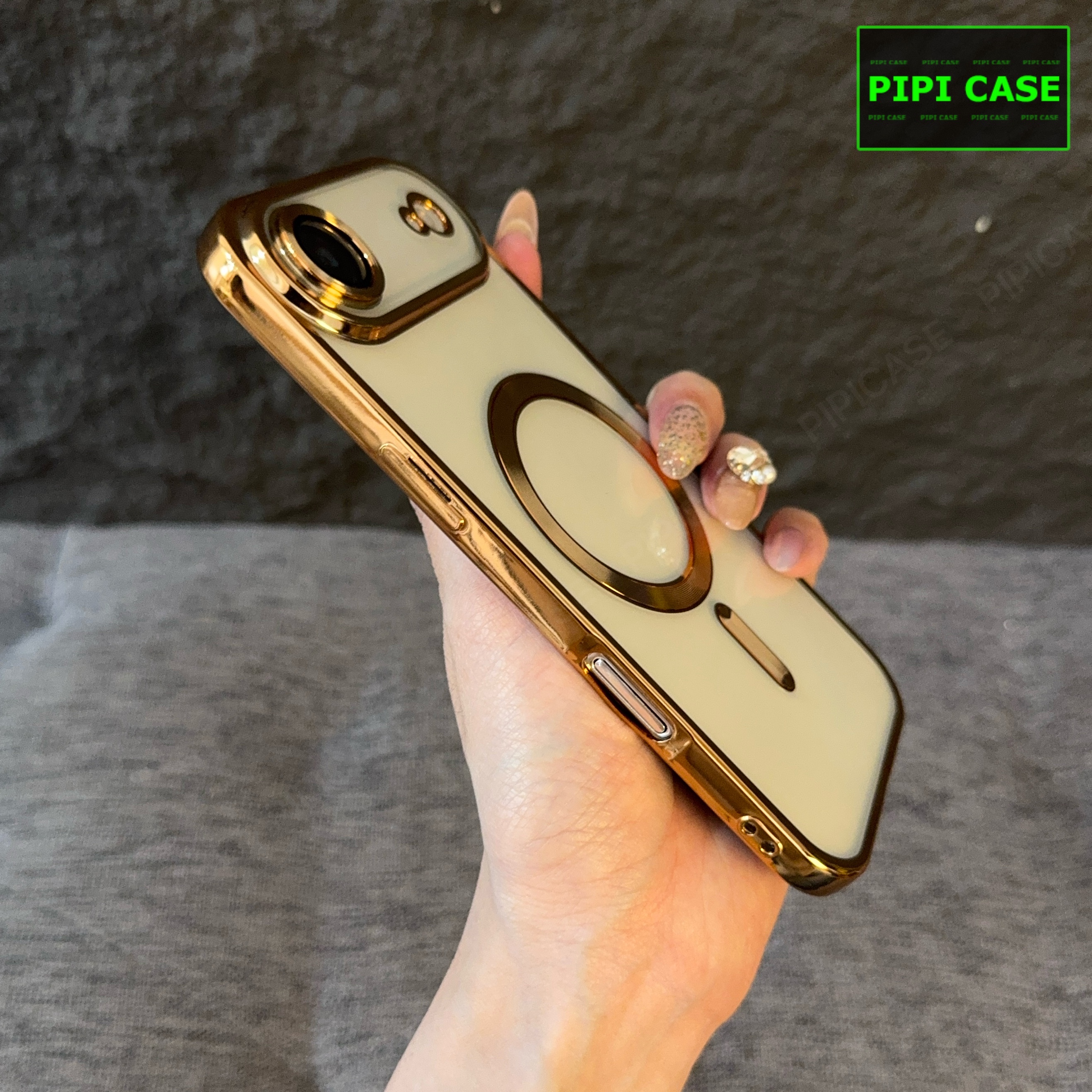 Ốp Lưng iPhone Air - VCA - Vàng_thumbnail_4