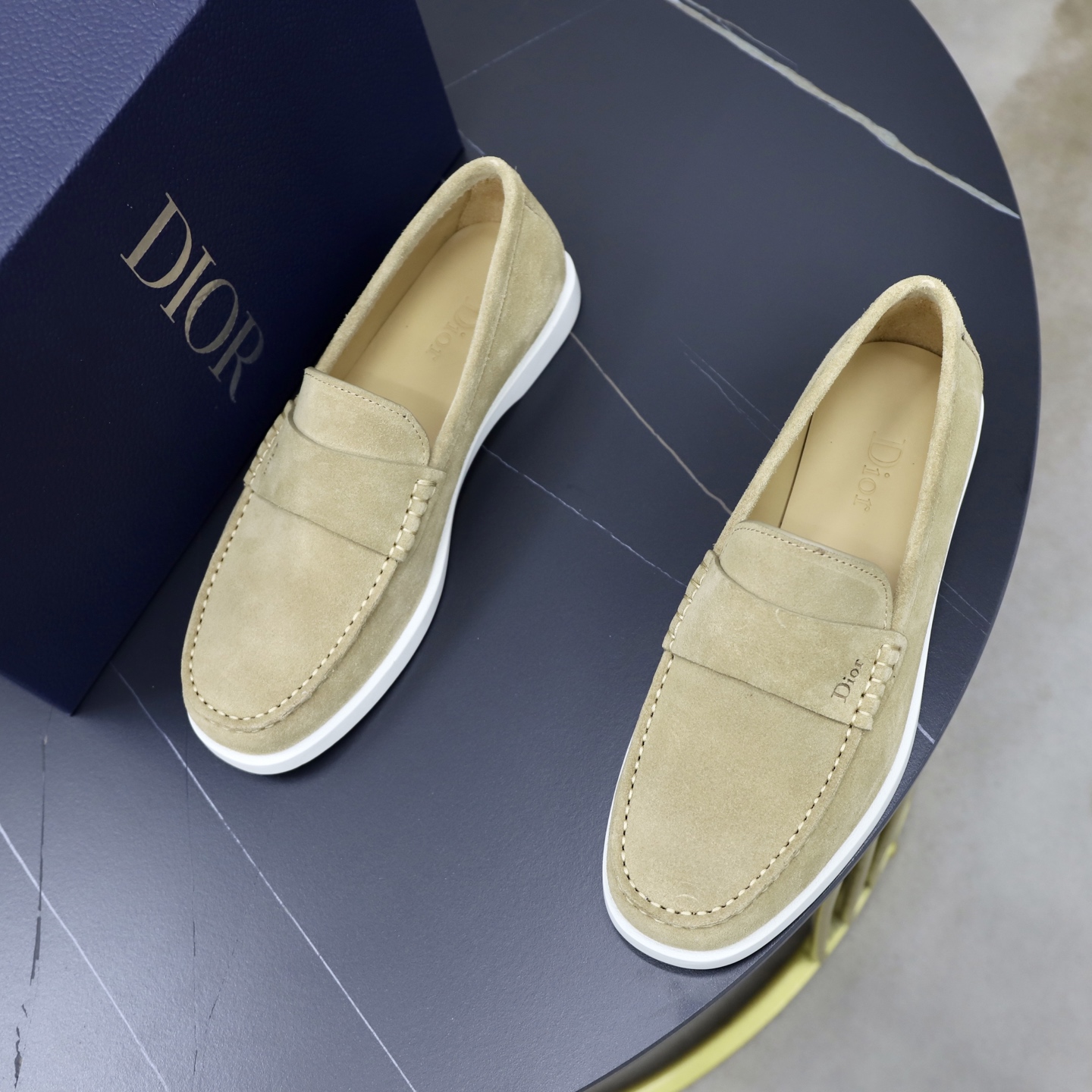 Giày Slipon Dior