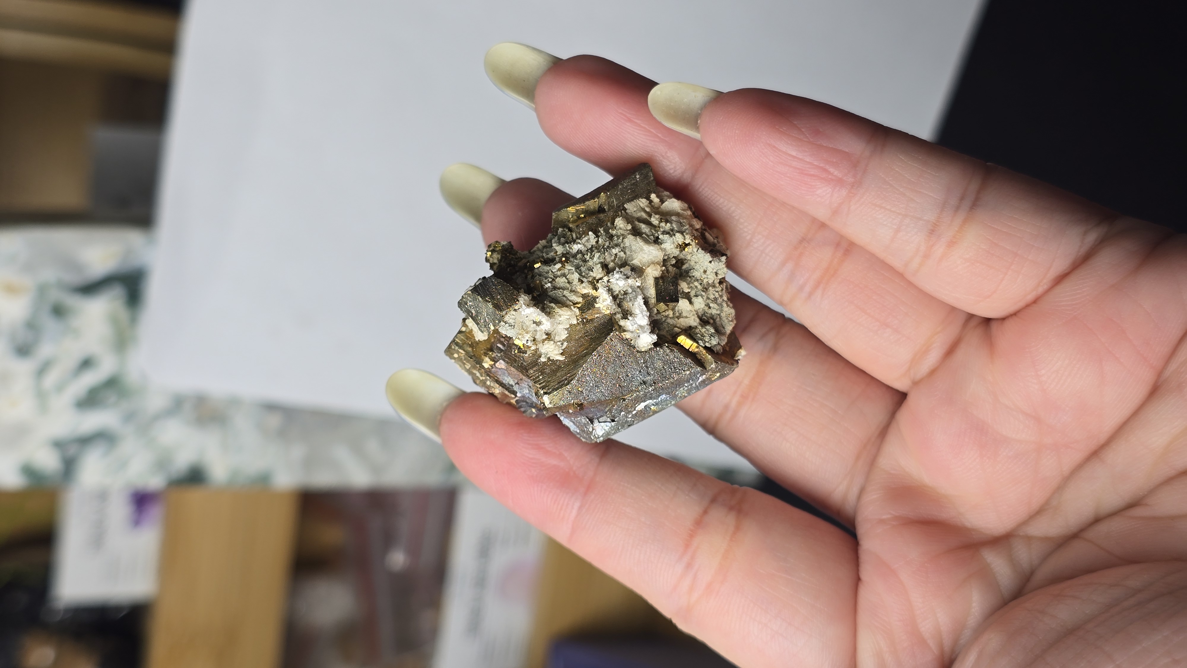 Crystal Altar - Bát Tụ Bảo Năng Lượng Sunray_thumbnail_4