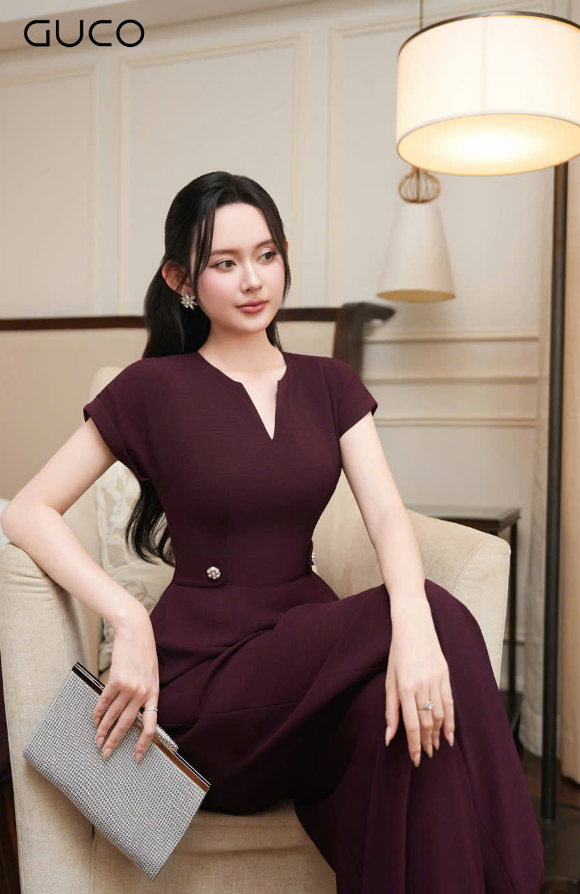 JUMPSUIT TAY DƠI CỔ V NHẤN NÚT - ĐÔ_thumbnail_1
