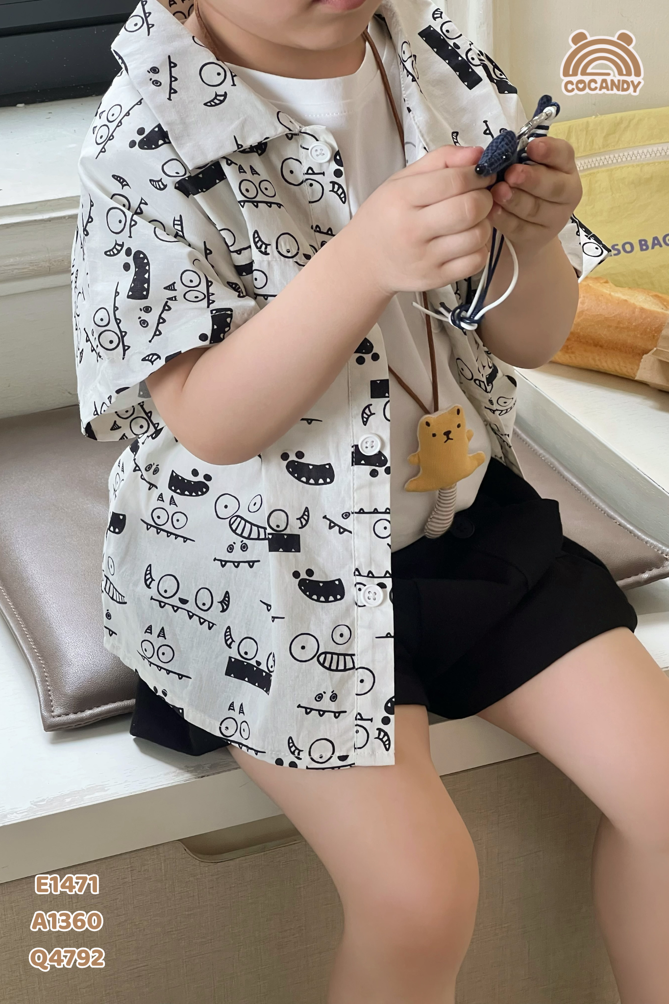 Áo cộc sơ mi BE họa tiết icon phối túi kiểu cute_thumbnail_6