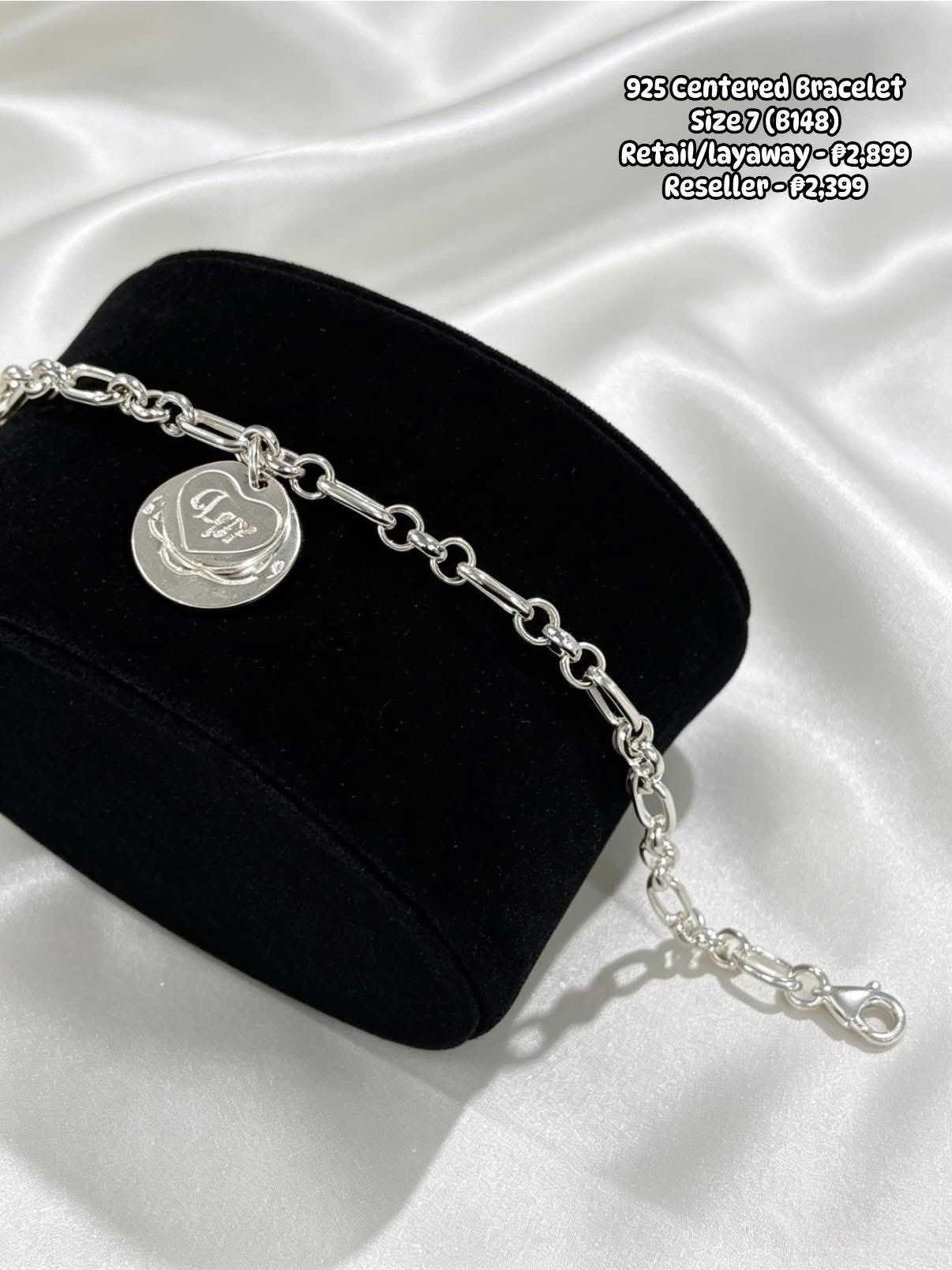 CIRCLE CENTERED BRACELET SILVER