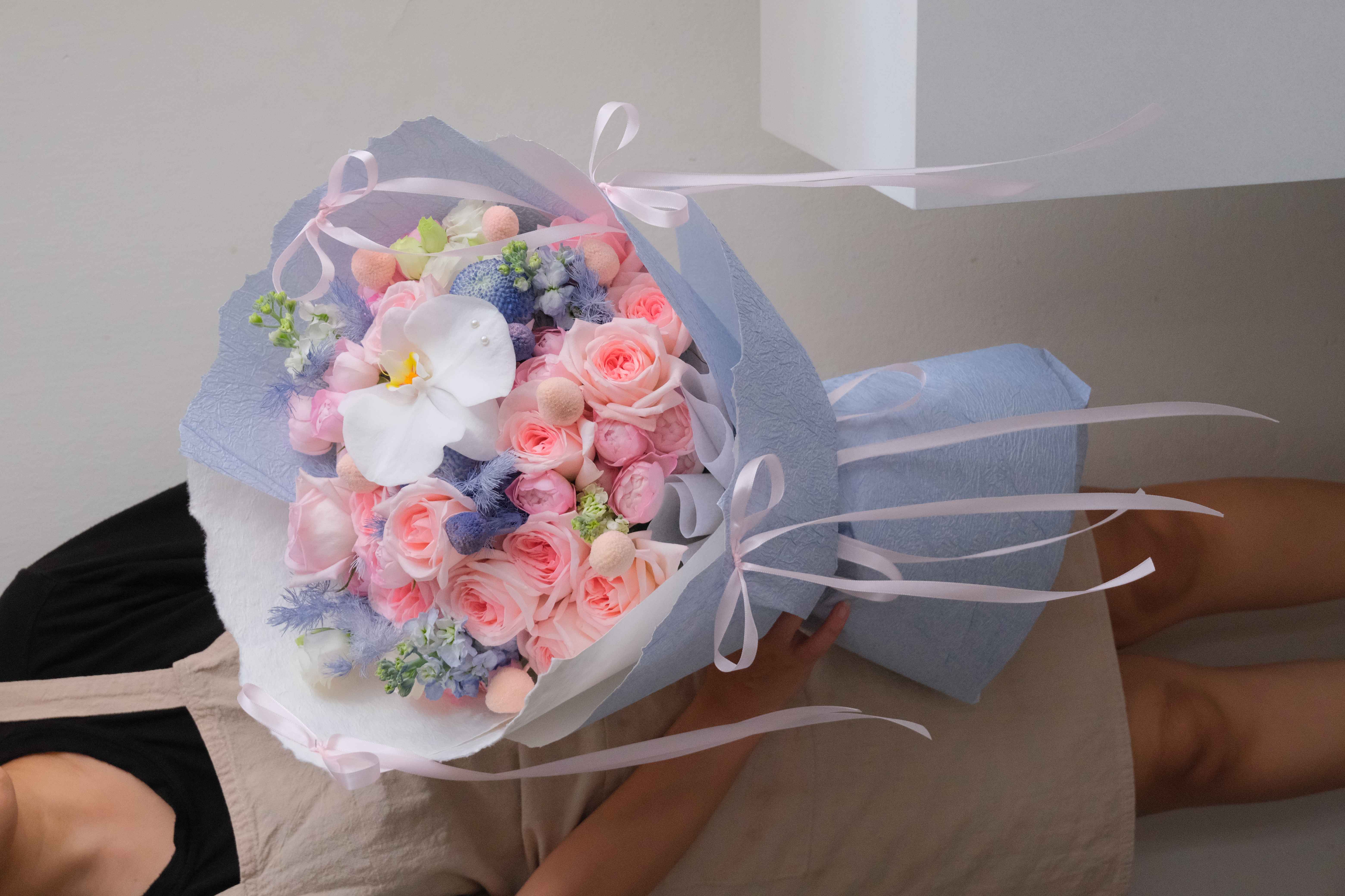 Blue Cotton Candy - Bó hoa mix tone hồng & xanh blue ngọt lịm - Size M+