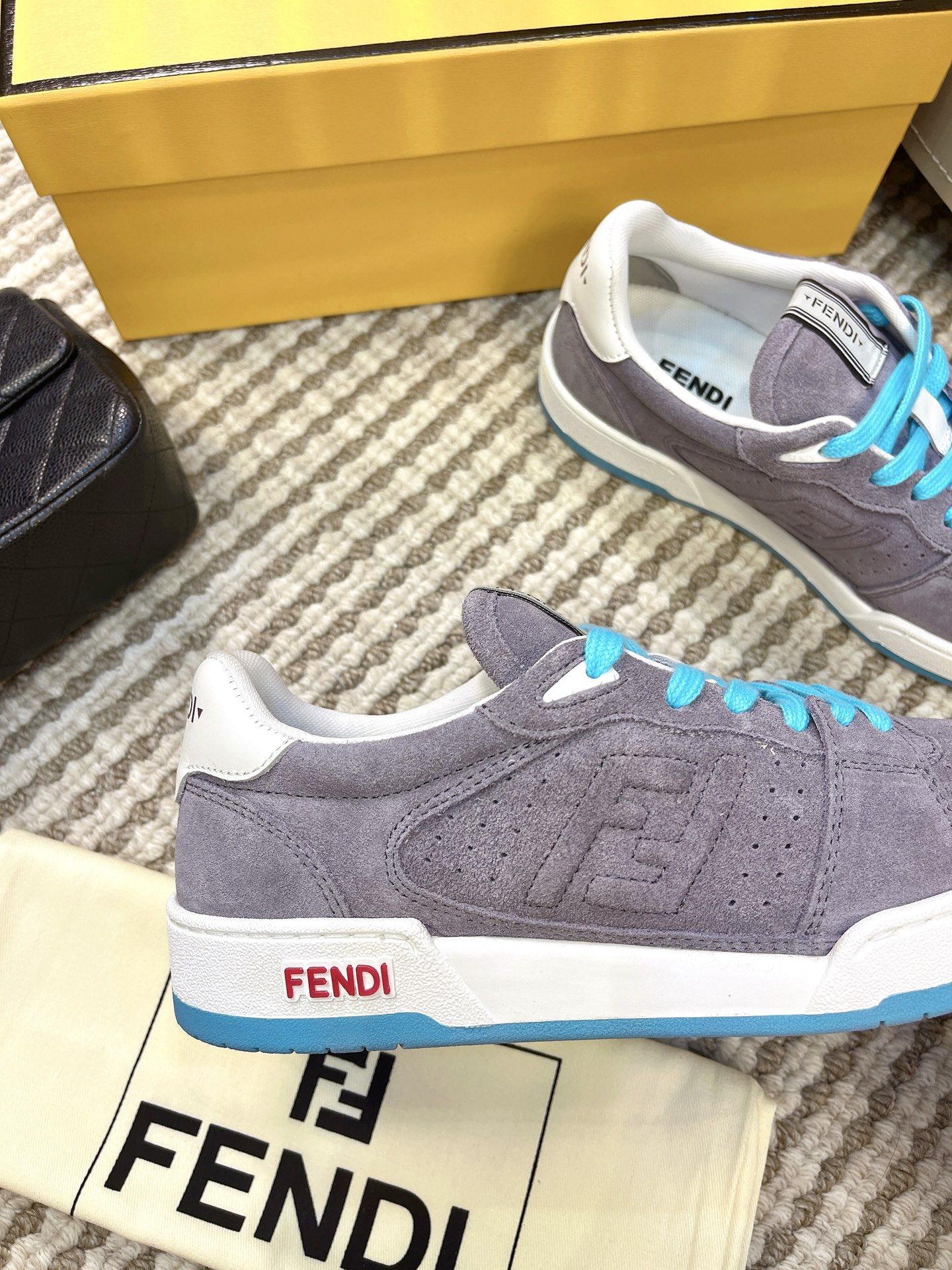 Giày Fendi_thumbnail_7