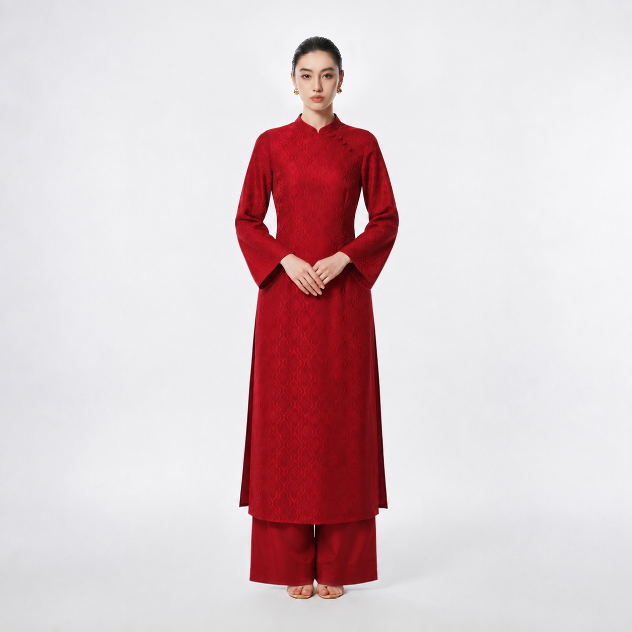 QUẦN ÁO DÀI MÀU ĐỎ