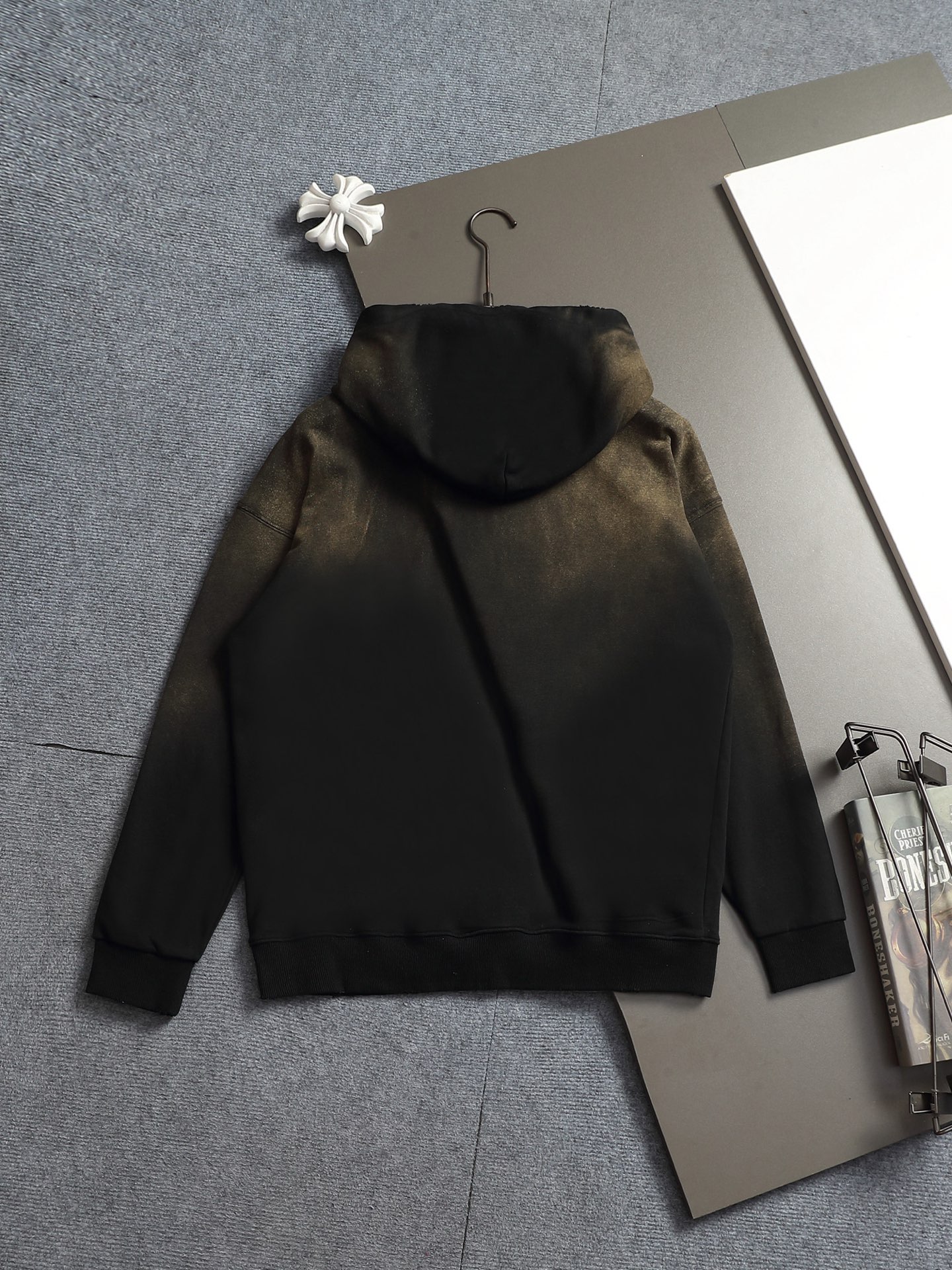 Áo Hoodie Balenciaga_thumbnail_7