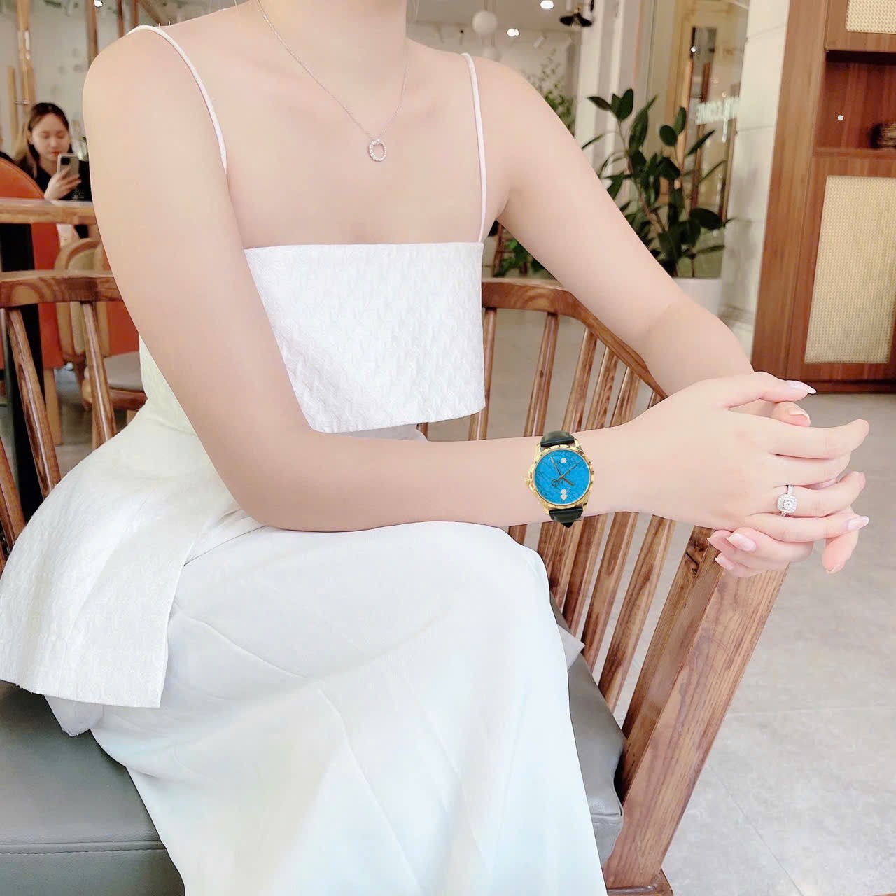 ĐỒNG HỒ NỮ XÁCH TAY STORE YA126462_thumbnail_2