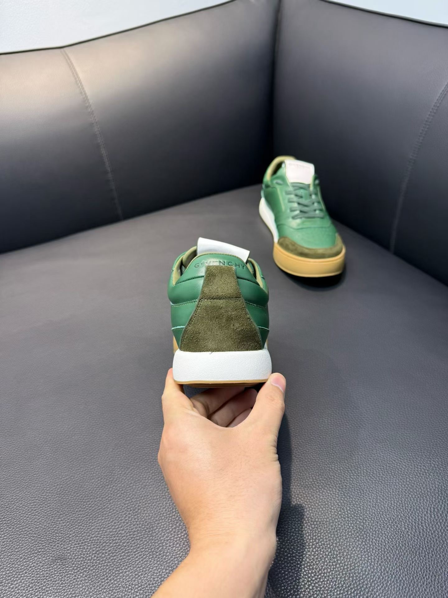 Giày Givency_thumbnail_3