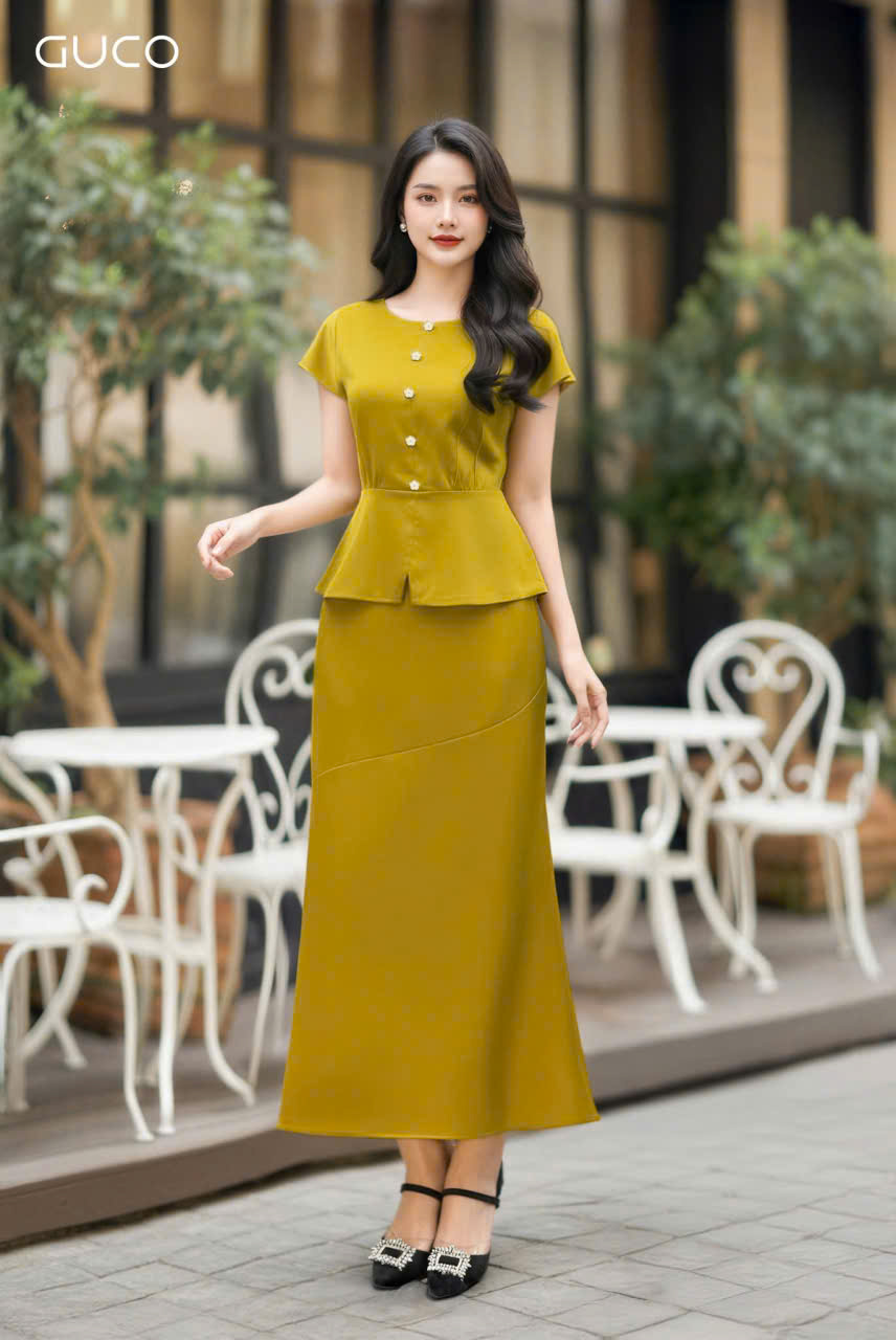 ÁO KIỂU TAY DƠI NHÚNG EO - VÀNG