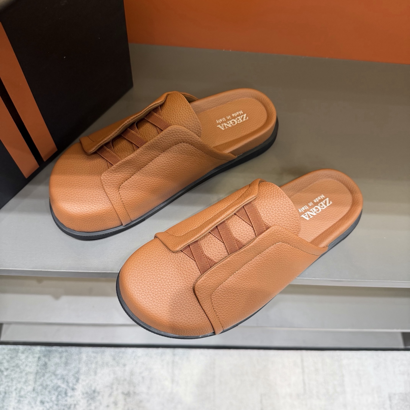 Sục Zegna_thumbnail_2