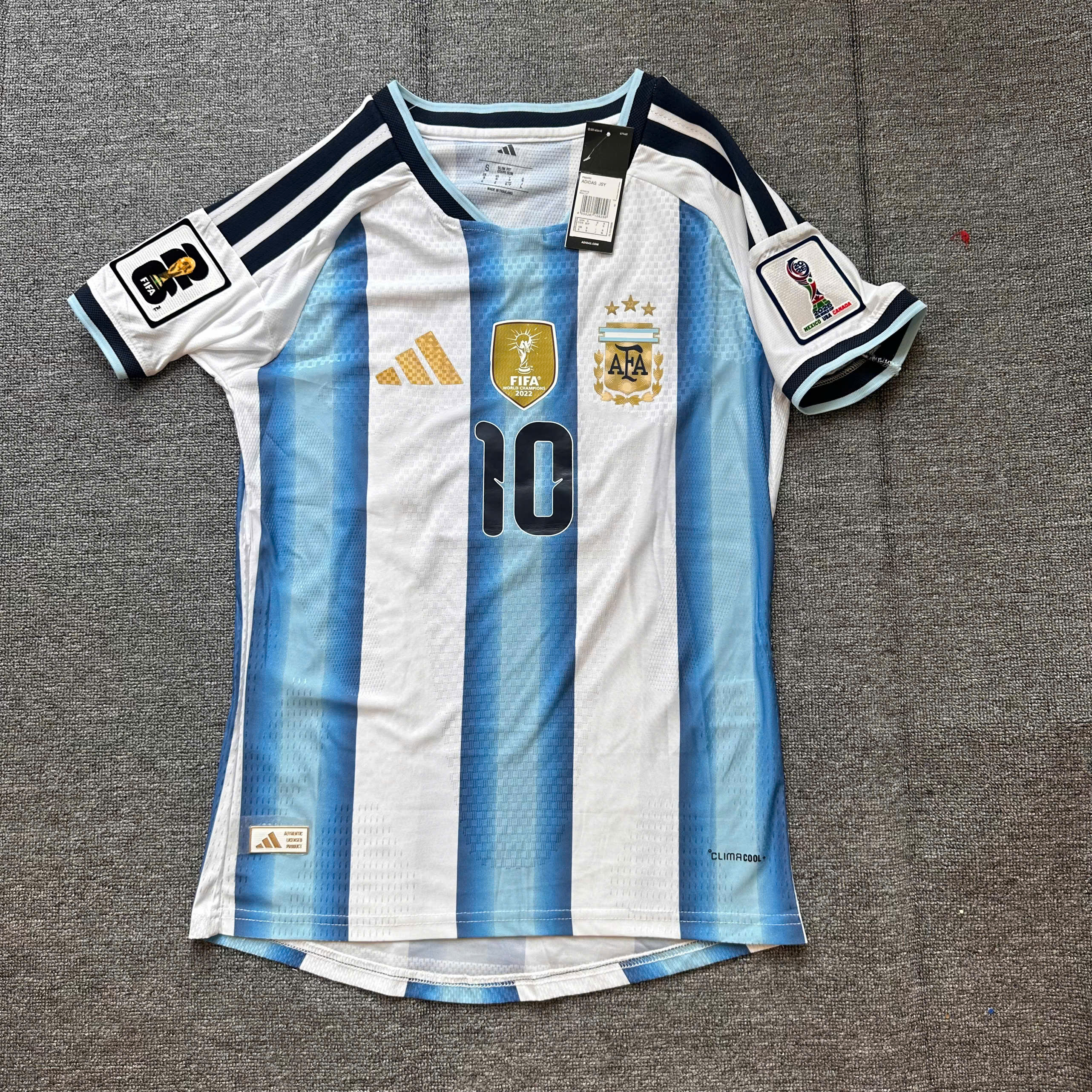 SALE 31 - Size: S