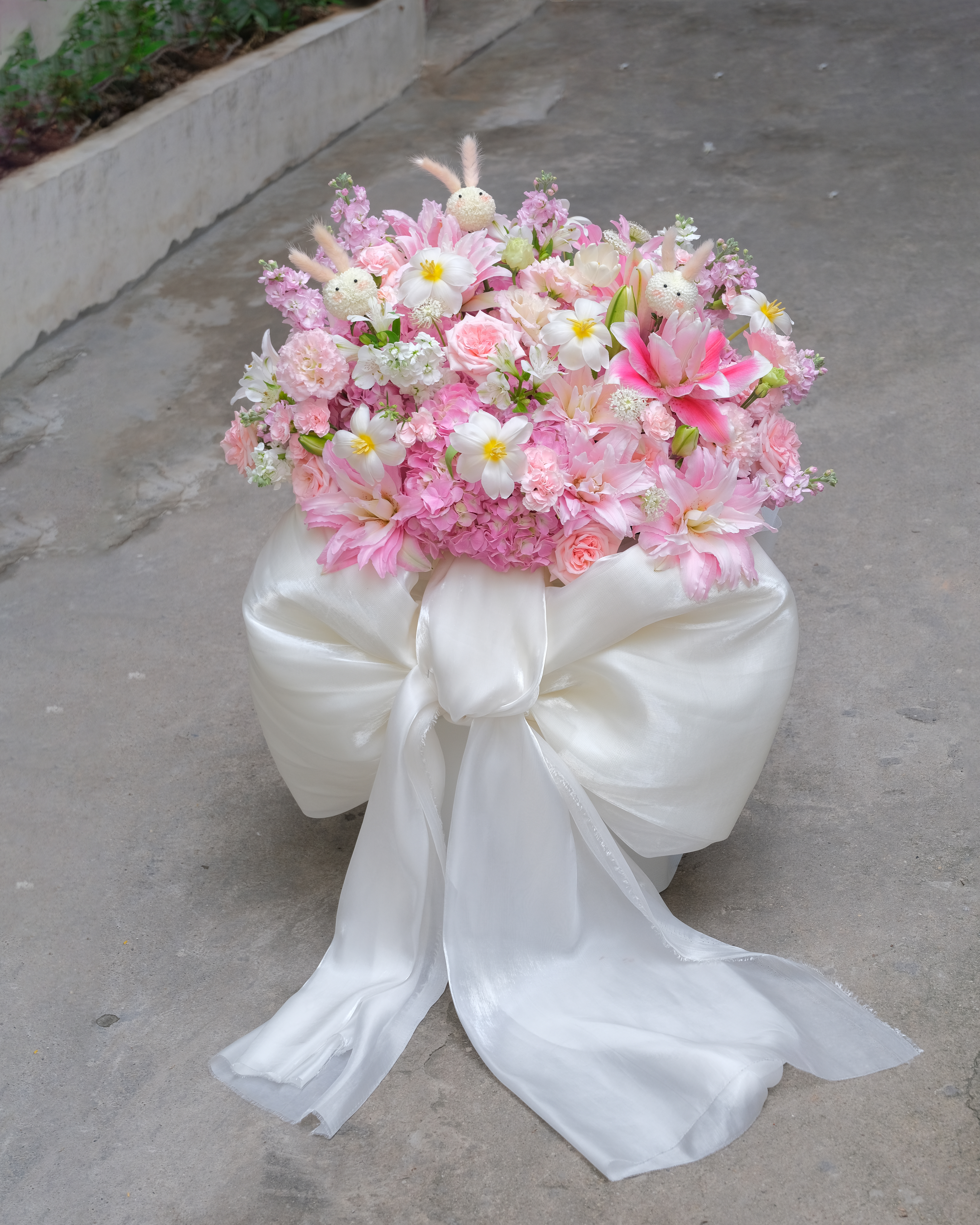 Pink Miracle Garden - Bó hoa tone hồng size XXL