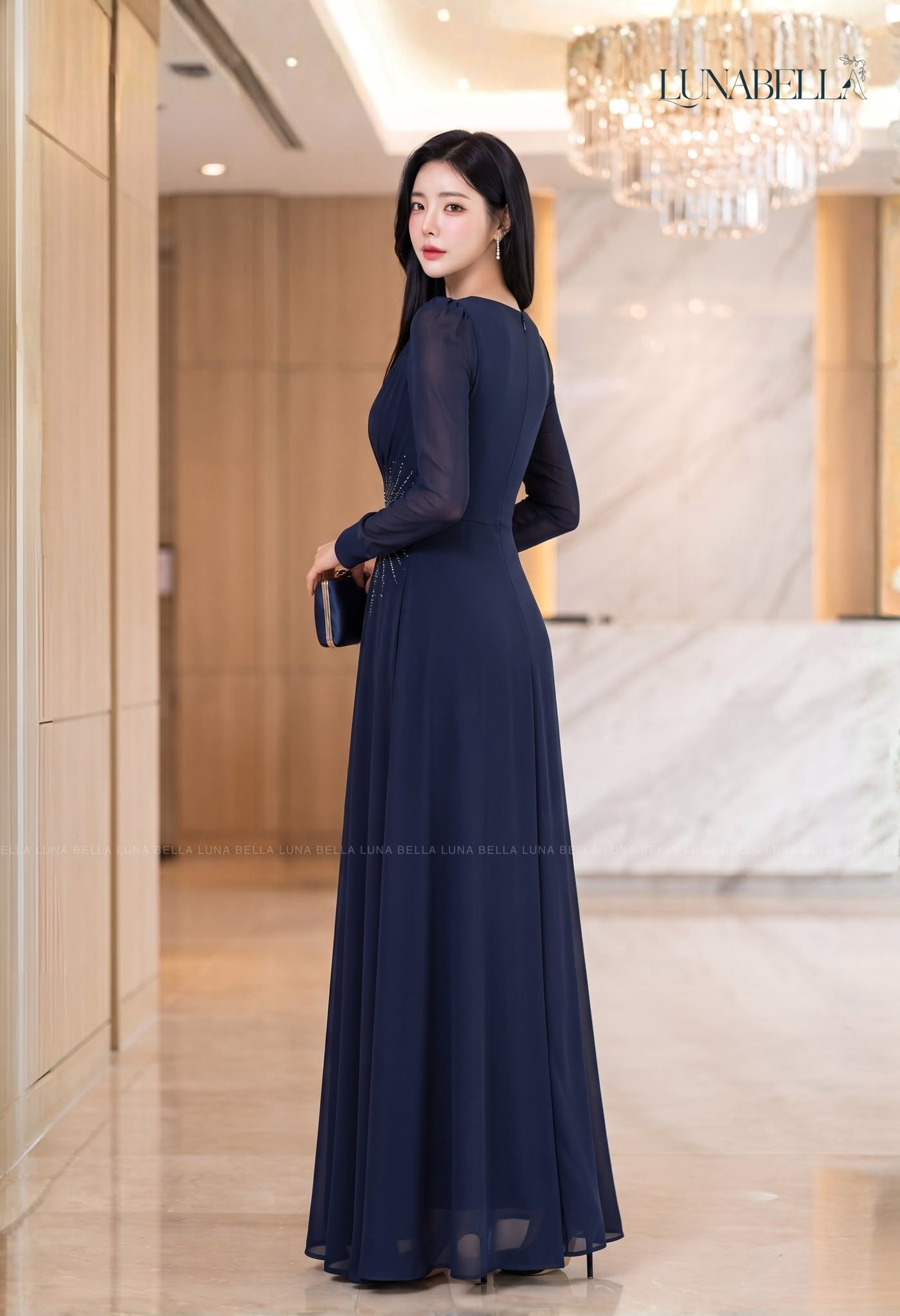 Váy dài cổ v đính đá eo AZELIA màu XANH NAVY
