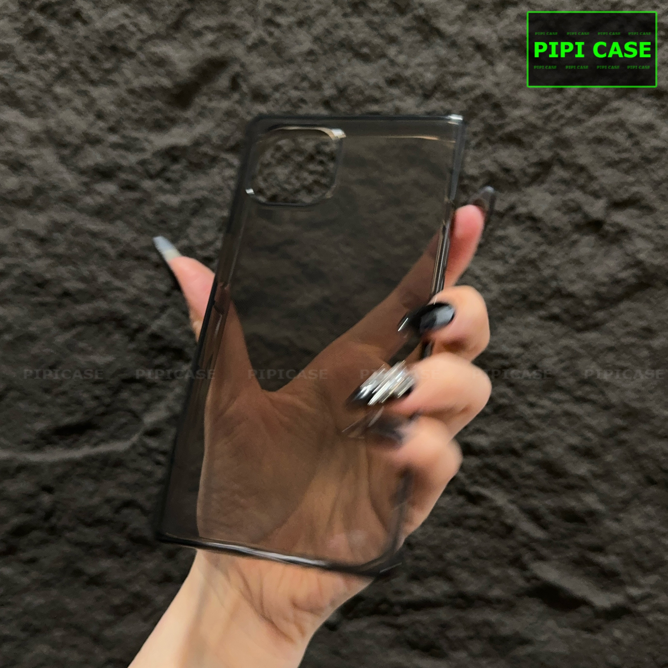 Ốp Lưng iPhone 13 - Layla - Đen_thumbnail_1