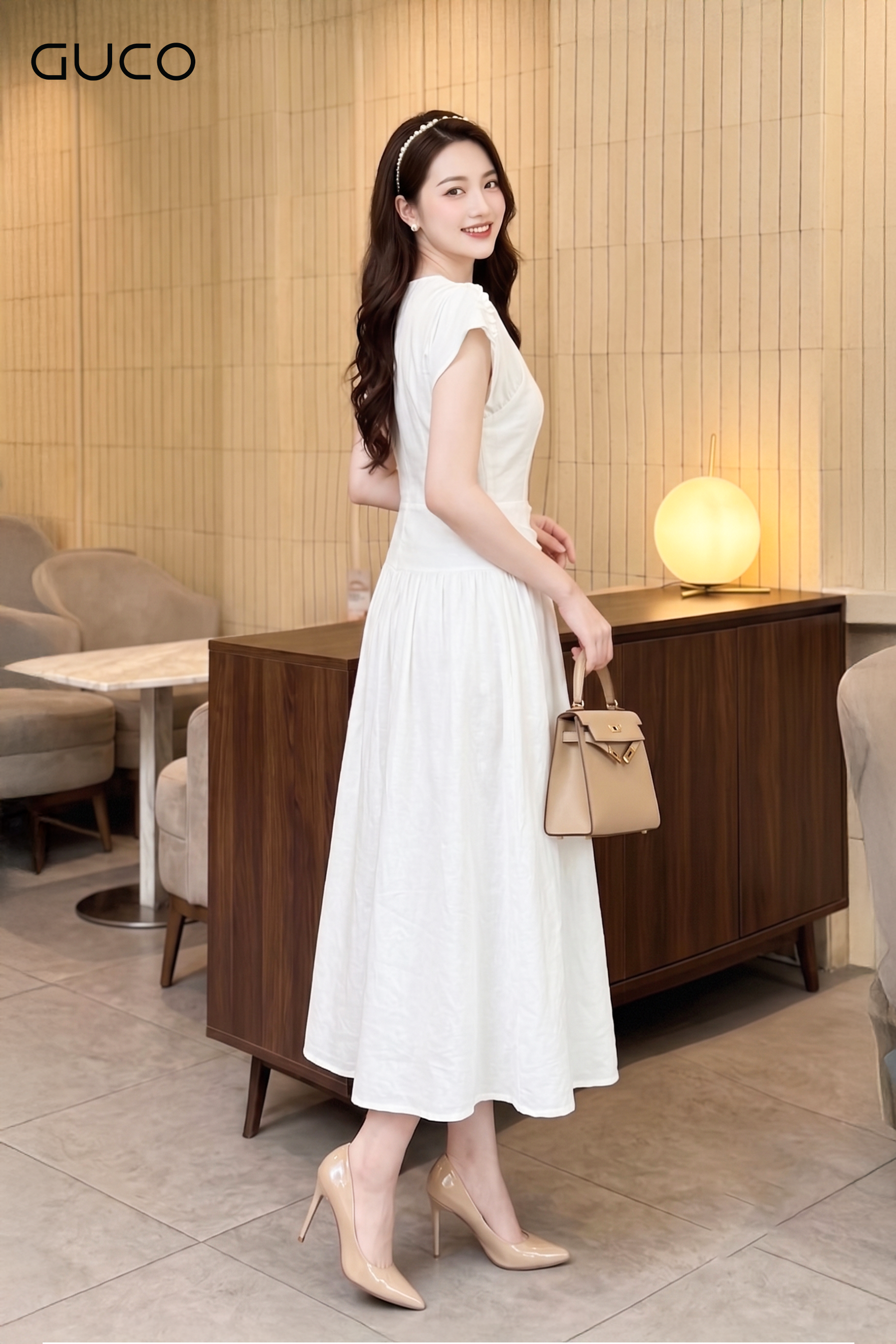 Đầm Xòe Trắng Nhúng Eo Phối Nút_thumbnail_1