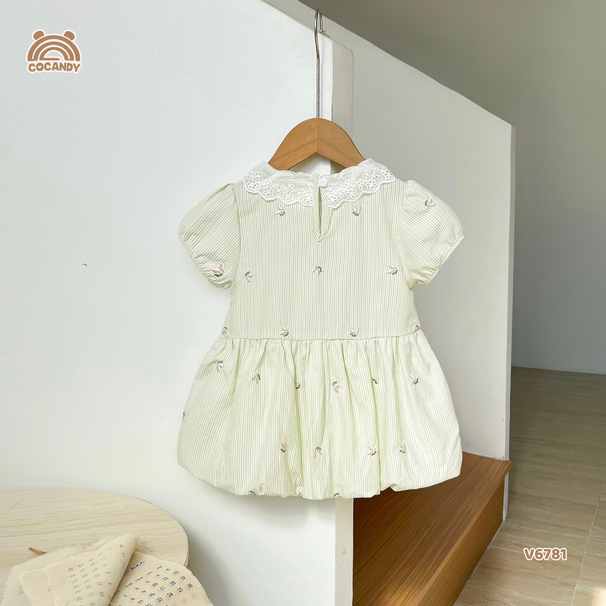 Váy cộc XANH MINT hoa nhí hồng_thumbnail_4