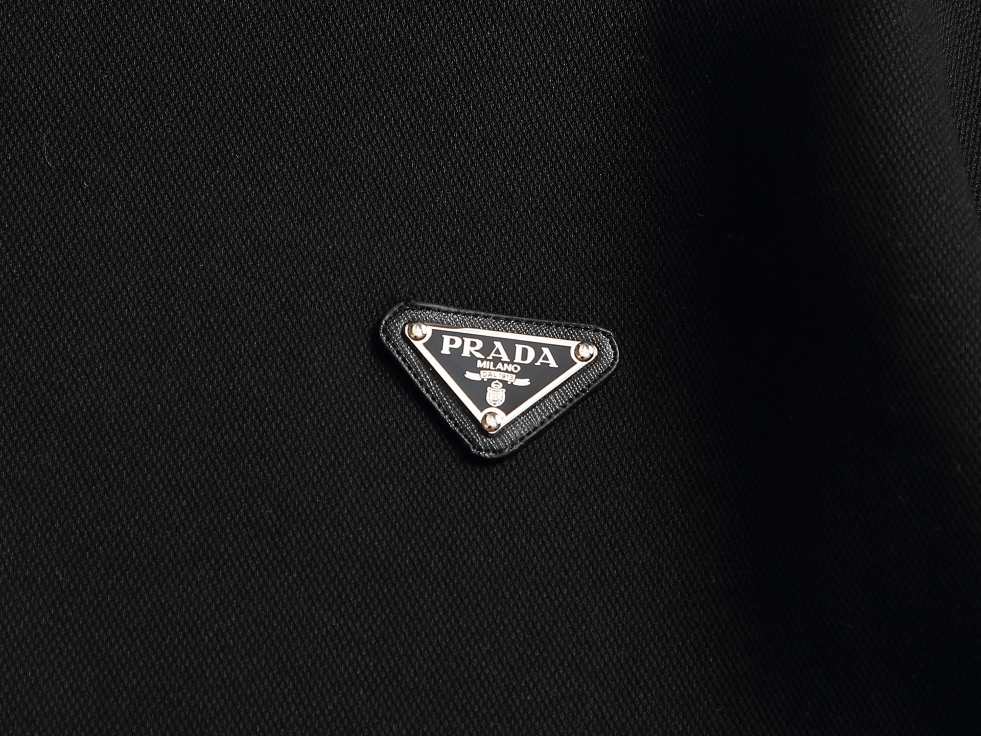 Áo Nỉ Prada_thumbnail_6