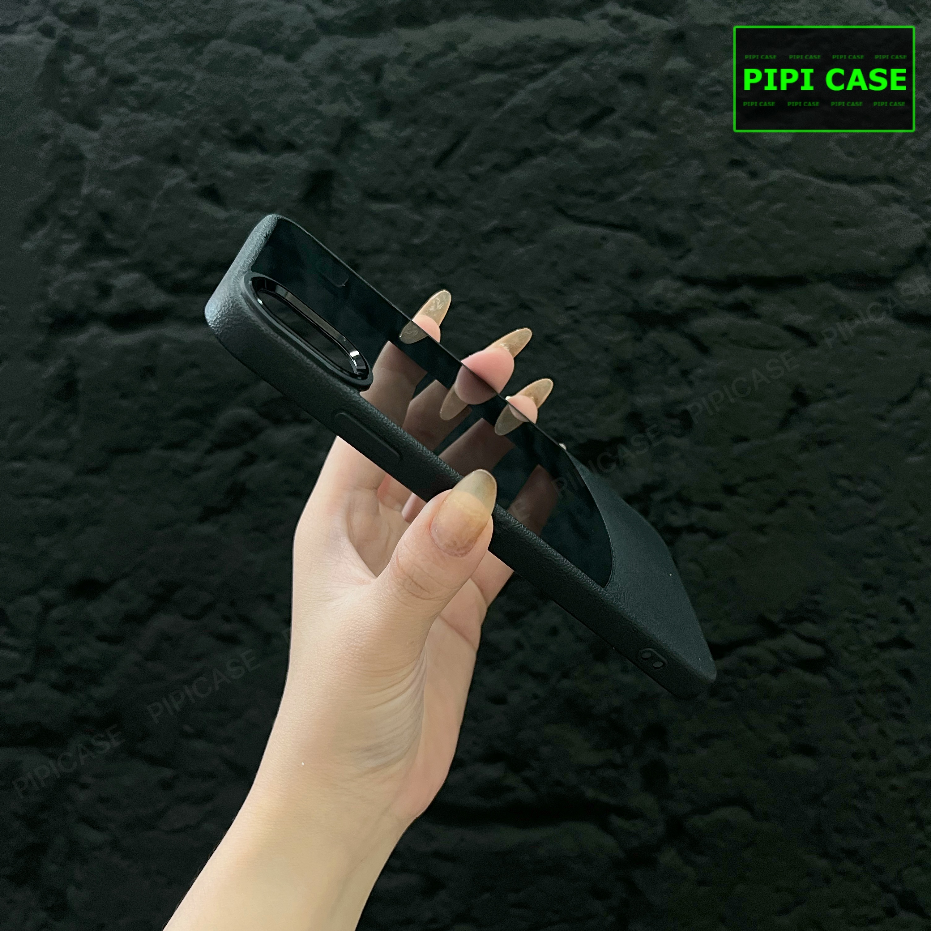 Ốp Lưng iPhone XS Max - Richy - Đen_thumbnail_2