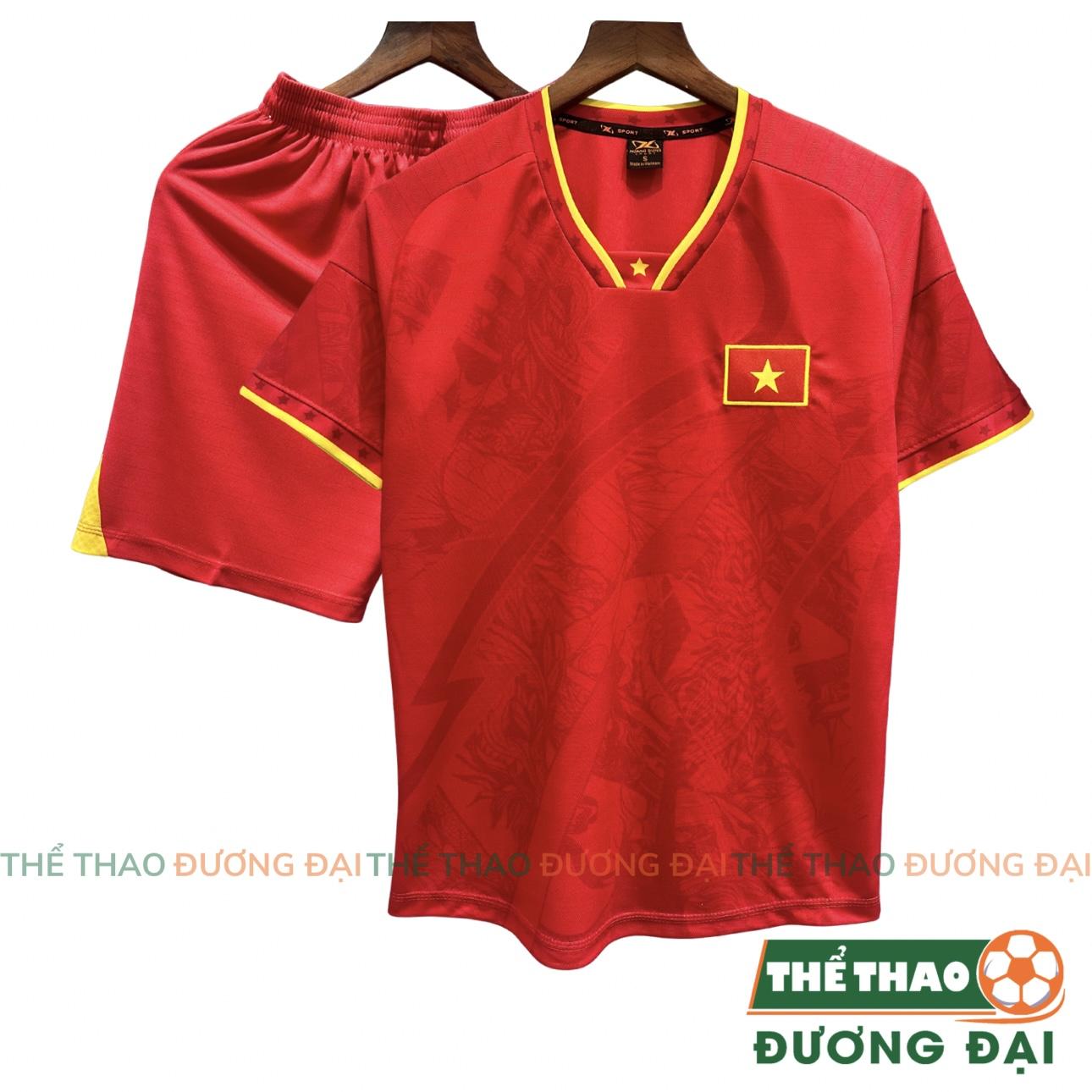 Quần Áo Bóng Đá ĐT Việt Nam HD Đỏ Thun Mè S-COMF Thoáng Khí Thể Thao Đương Đại