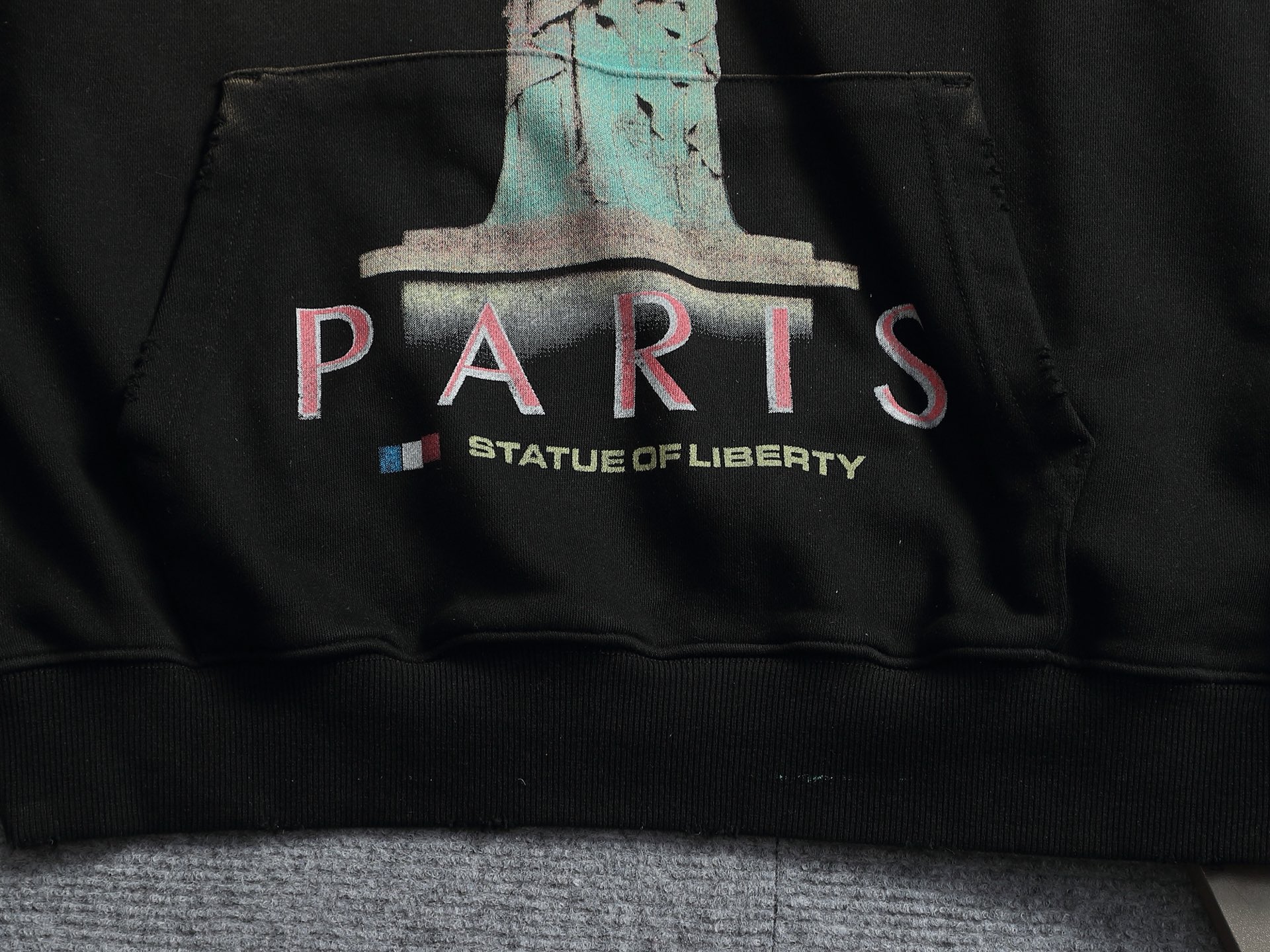 Áo Hoodie Balenciaga_thumbnail_11