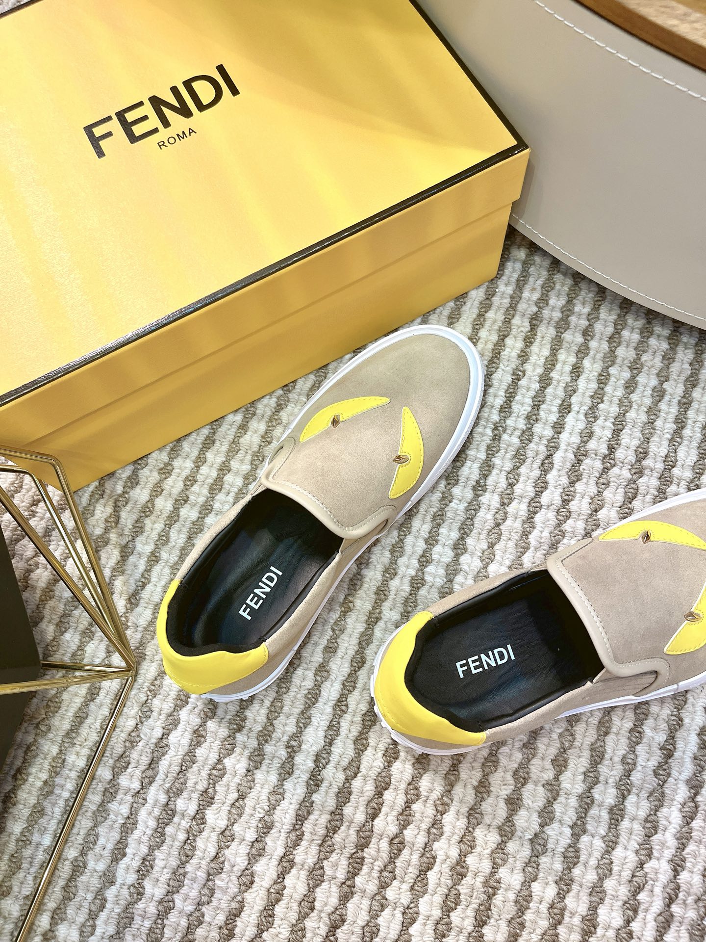 Giày Slipon Fendi_thumbnail_4