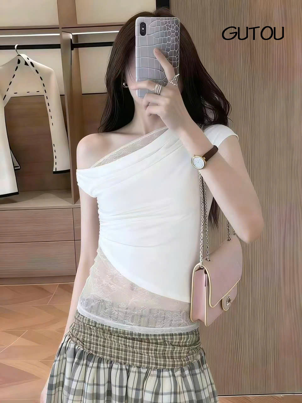 [ GUTOU ] Áo Thun Trễ Vai Viền Ren Nhún Eo Satin Muse_thumbnail_1