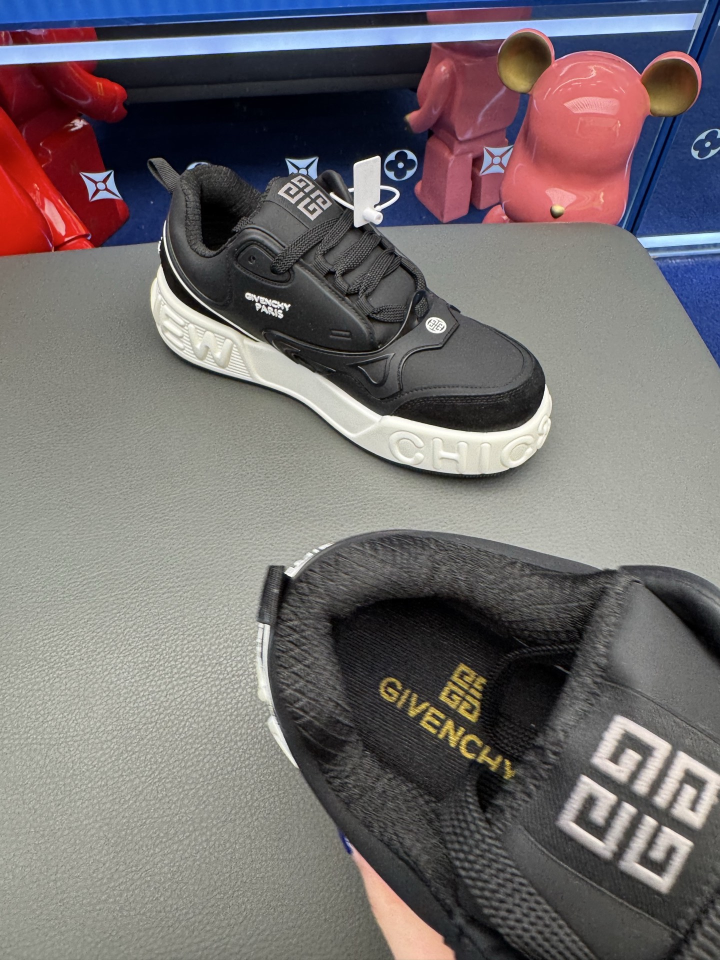 Giày Givenchy_thumbnail_2