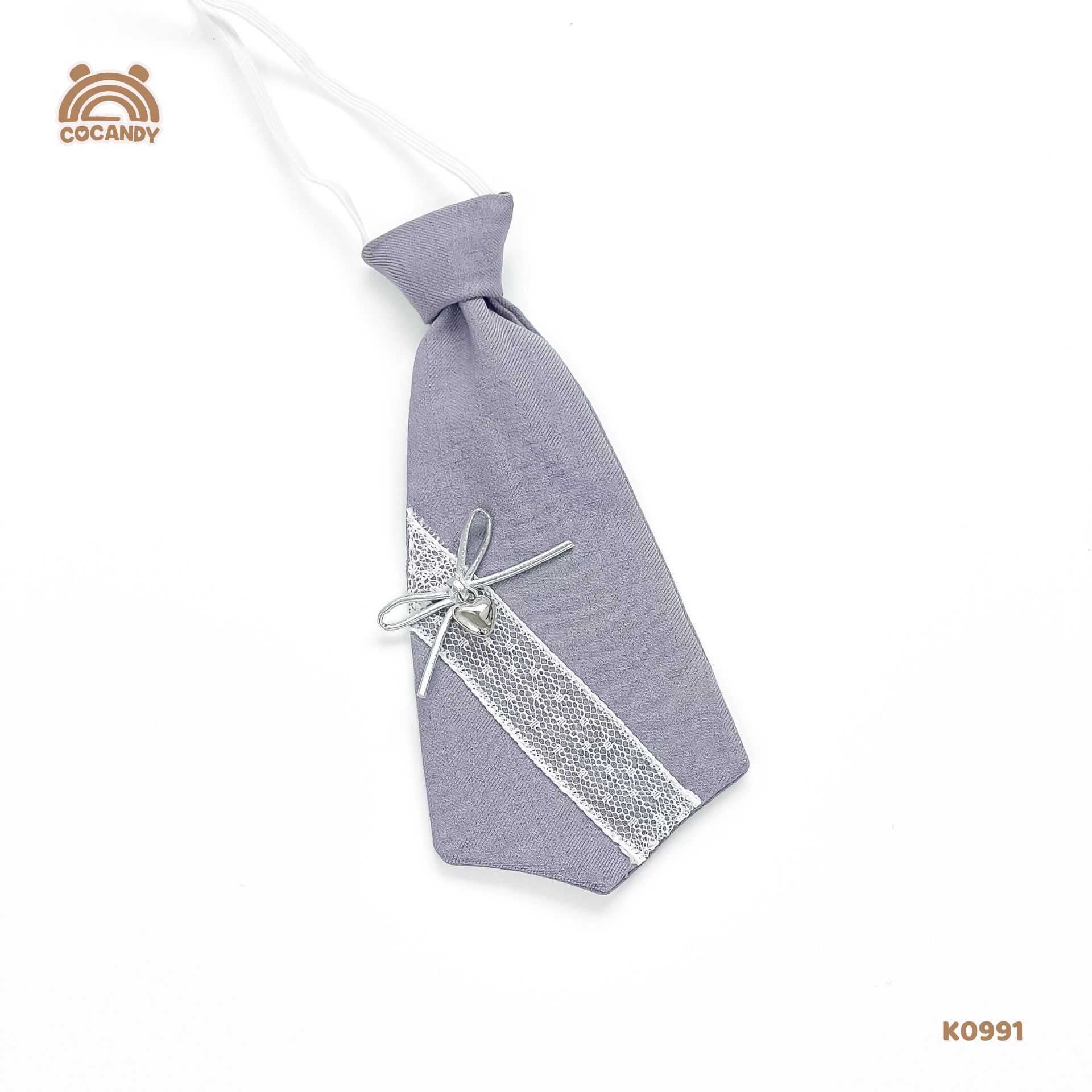 Cà vạt GHI charm tim nơ