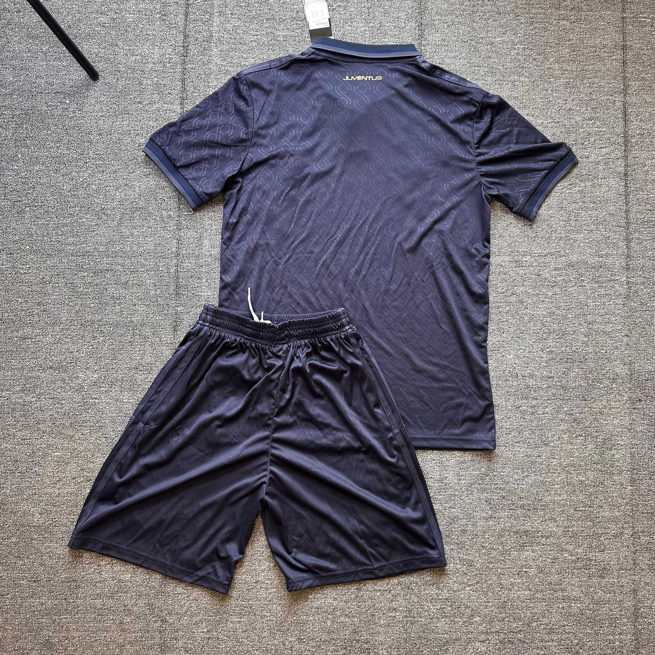 SALE 23 - Size: S, M