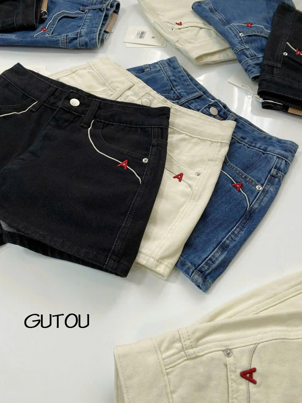[ GUTOU ] Quần Váy Jean Chữ A Viền Chỉ Nổi Thêu Logo Đỏ_thumbnail_12