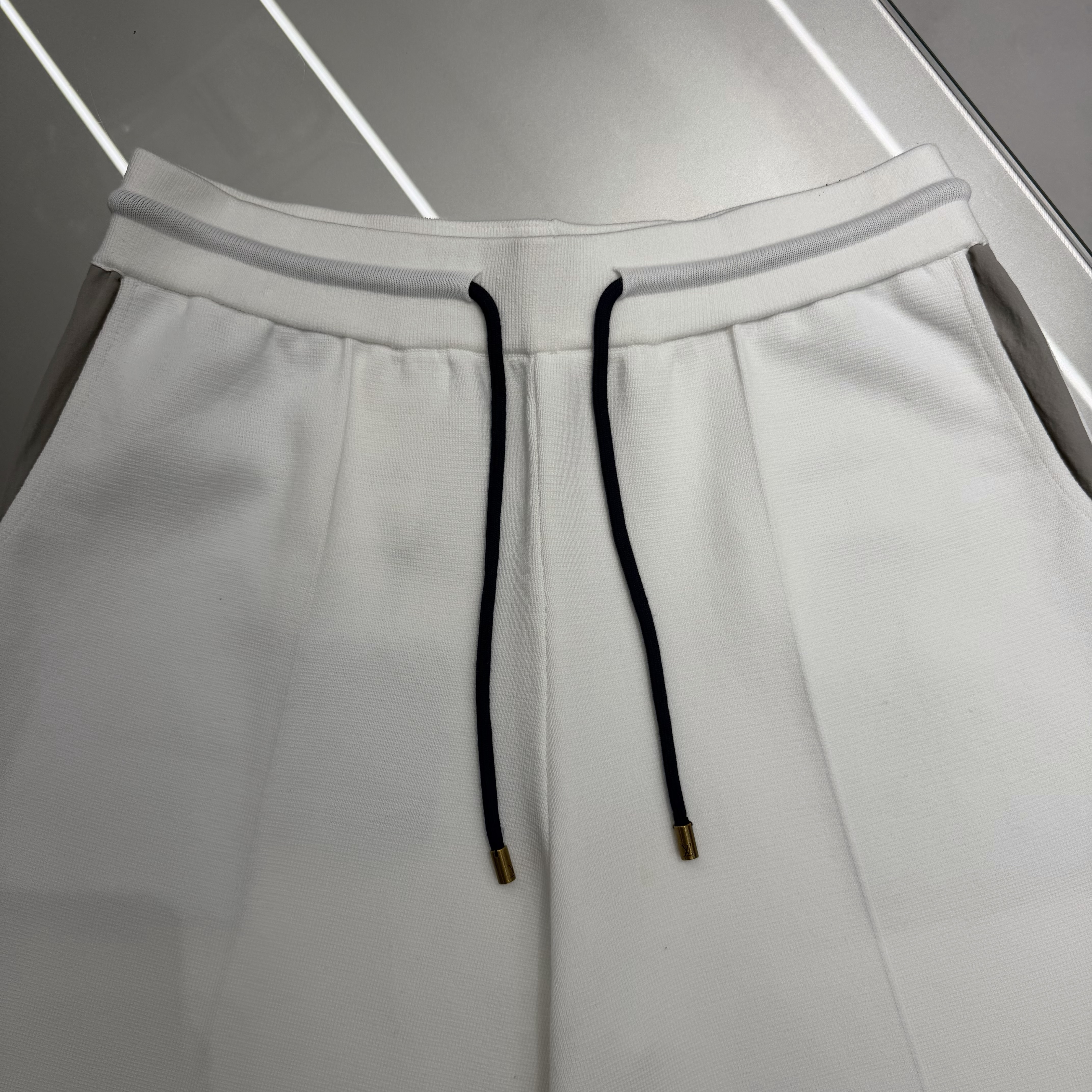 Quần Short LV 