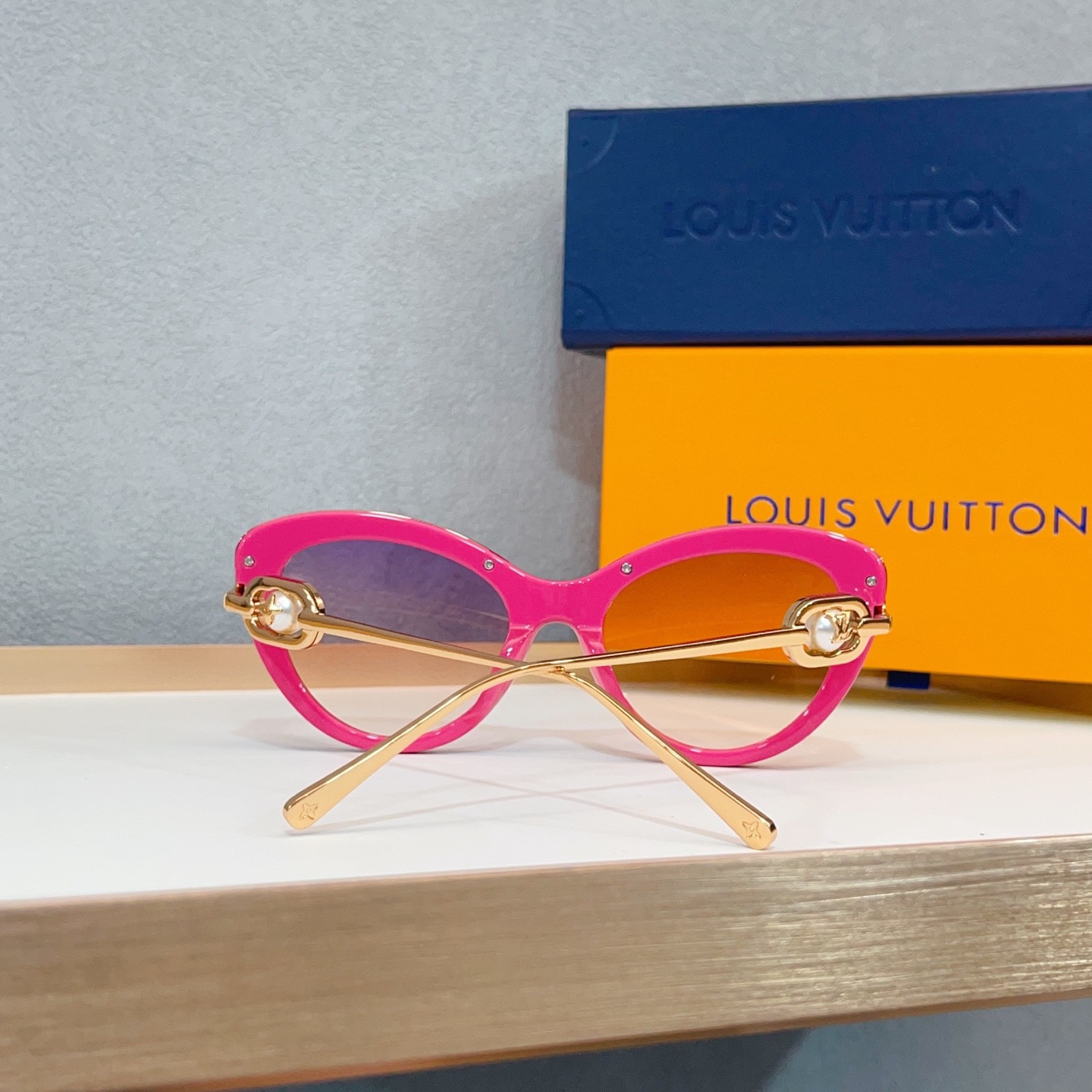 Kính Lv_thumbnail_7