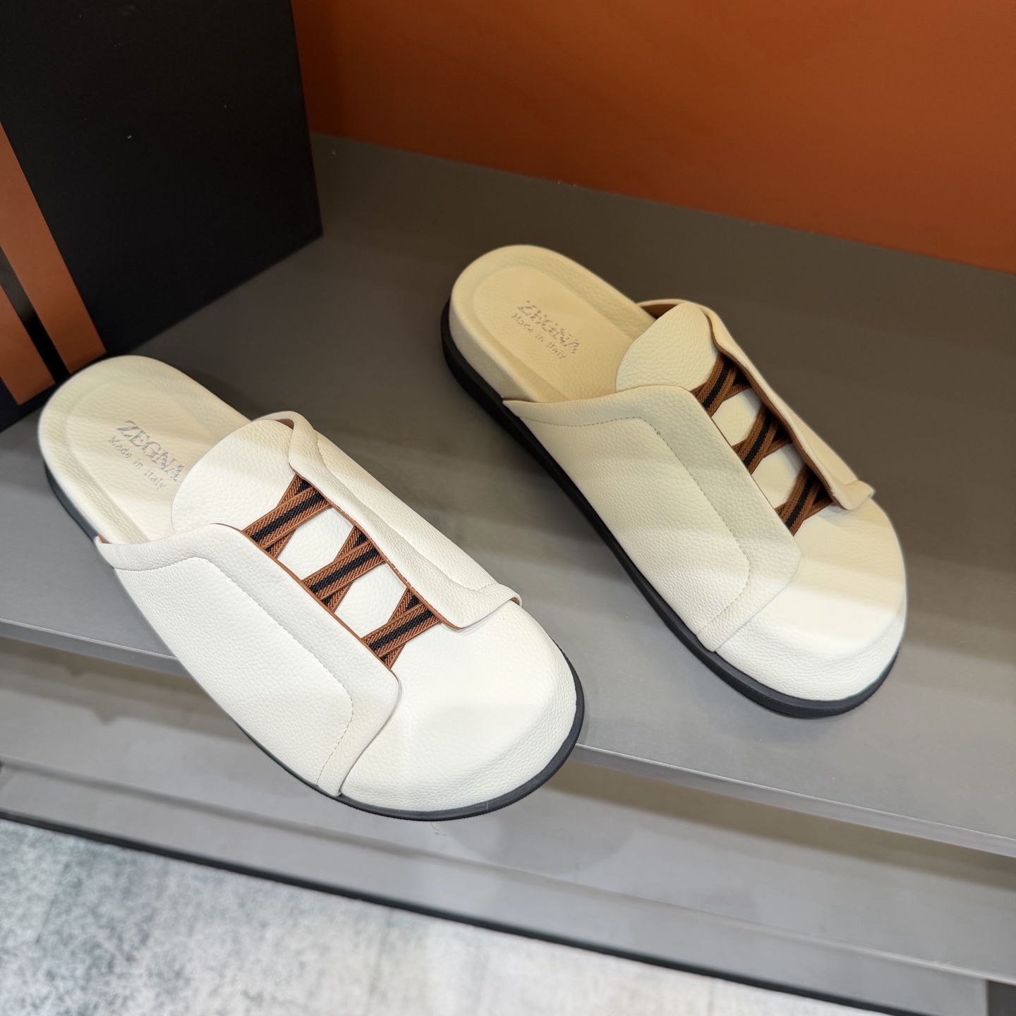 Sục Zegna_thumbnail_3