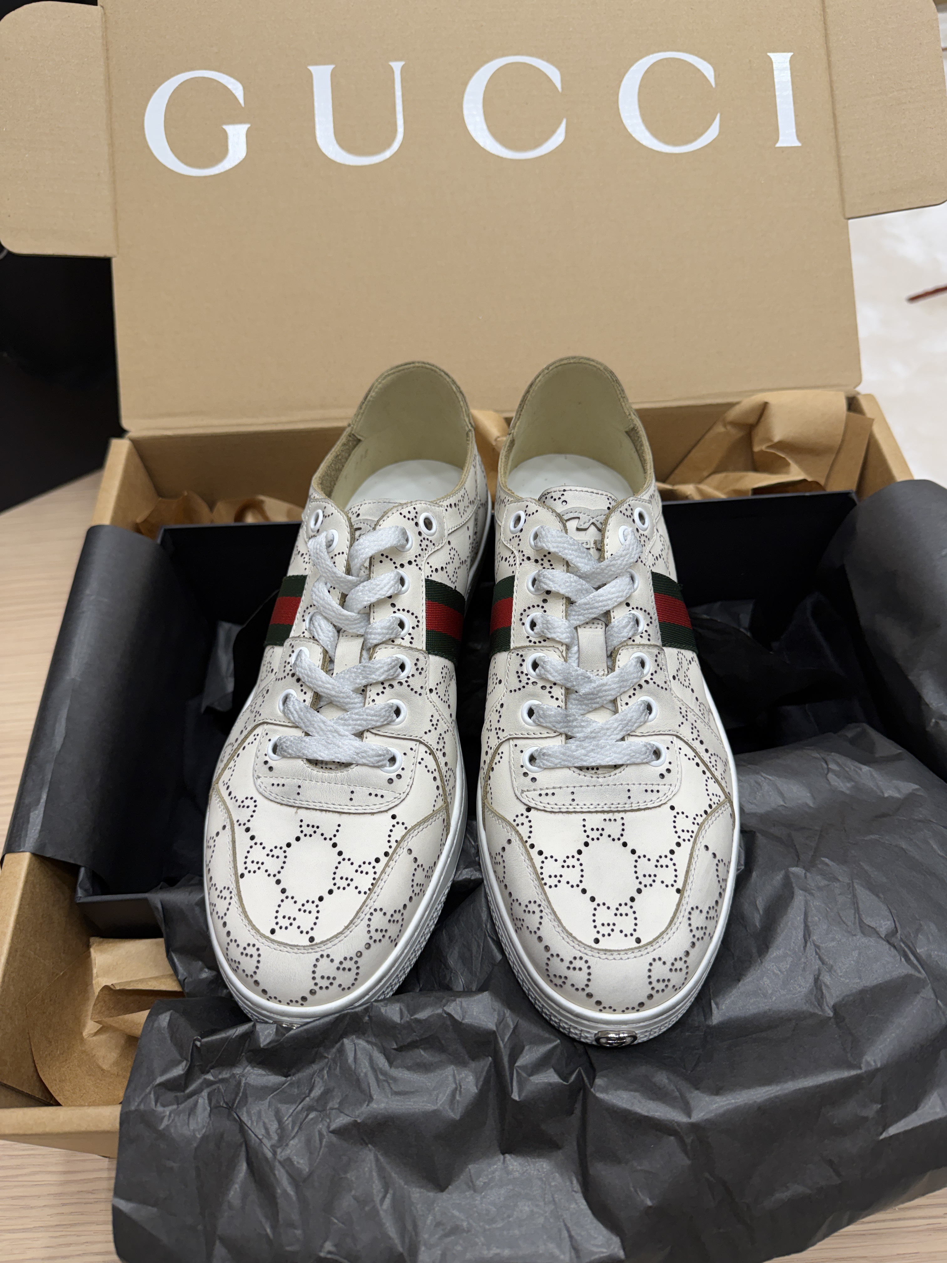 Giày GC (Gucci)