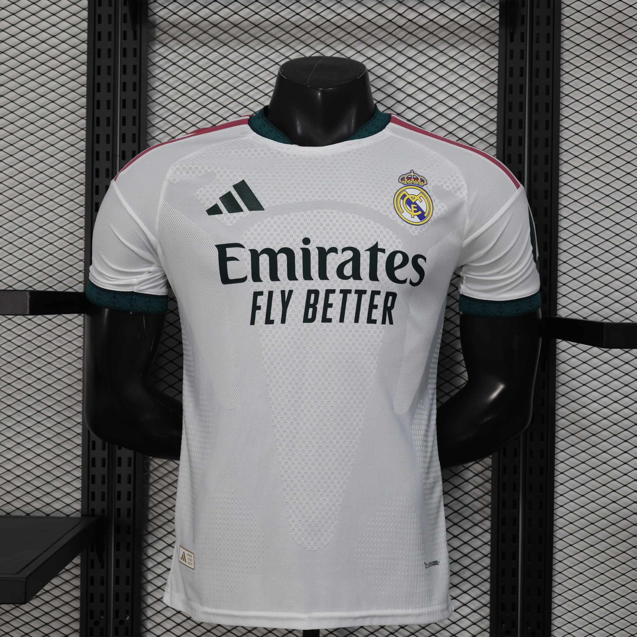 Real Madrid sân nhà bản player 26-27_thumbnail_2
