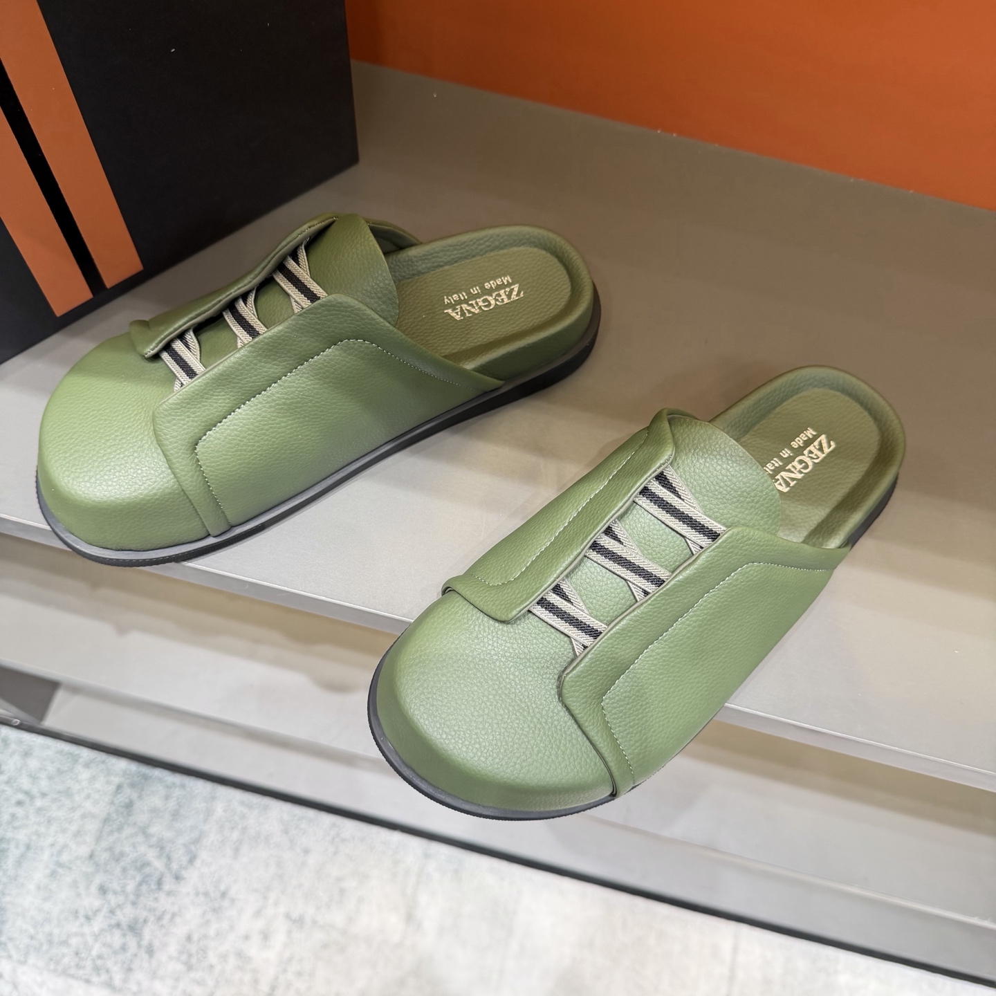 Sục Zegna_thumbnail_8