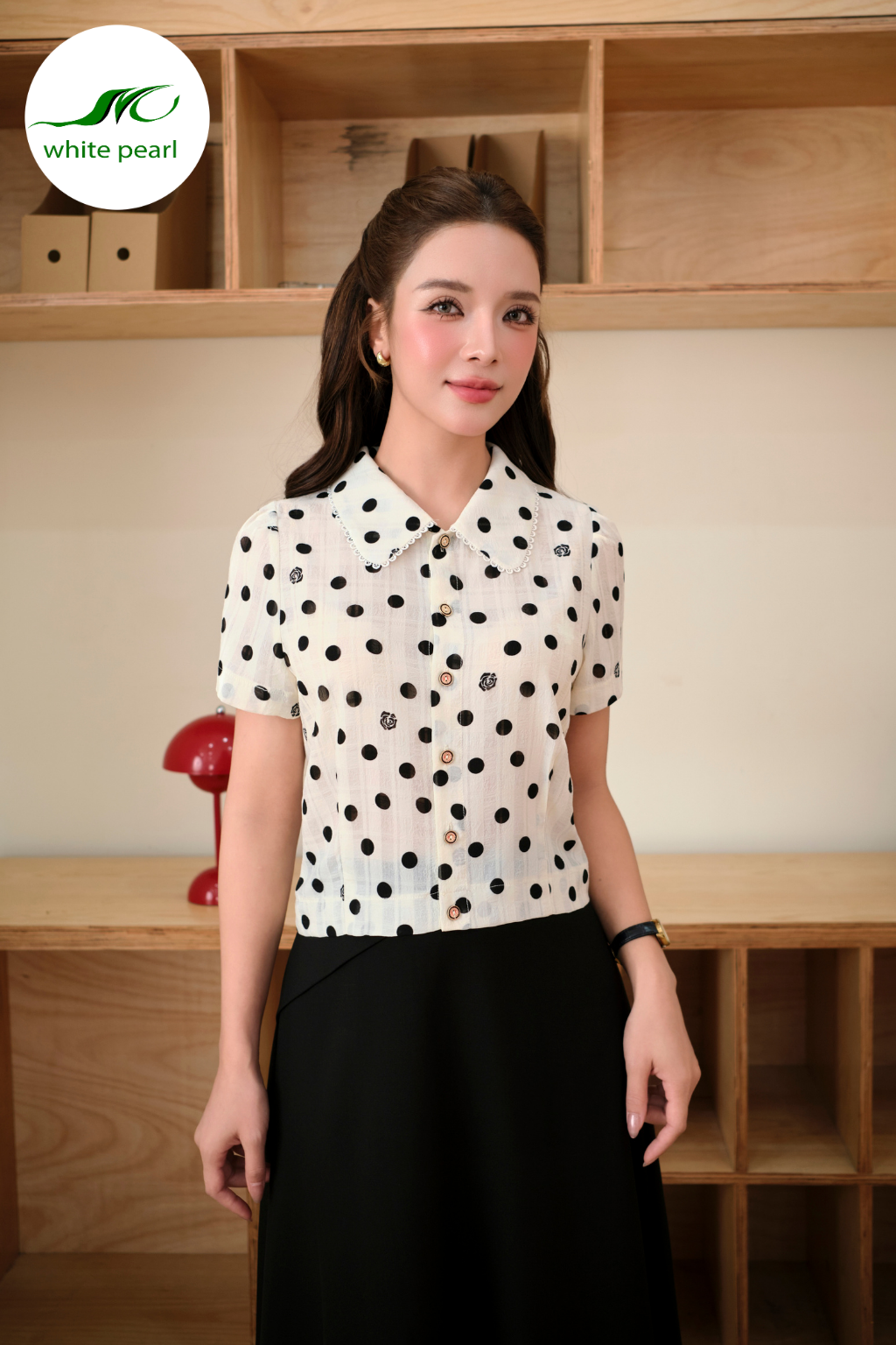Áo sơ mi nữ cổ sen tròn - Kem