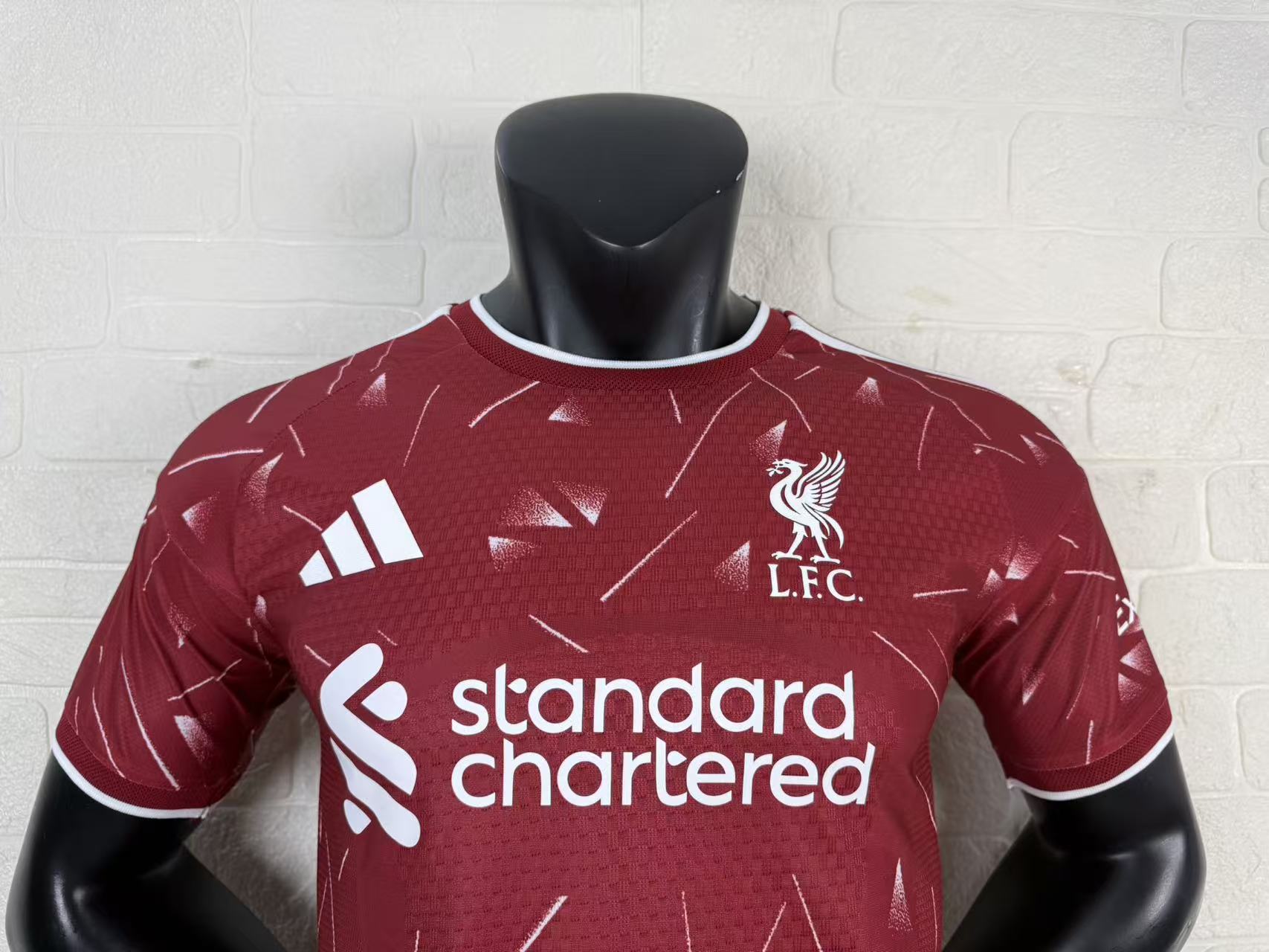 Liverpool sân nhà bản player 26-27